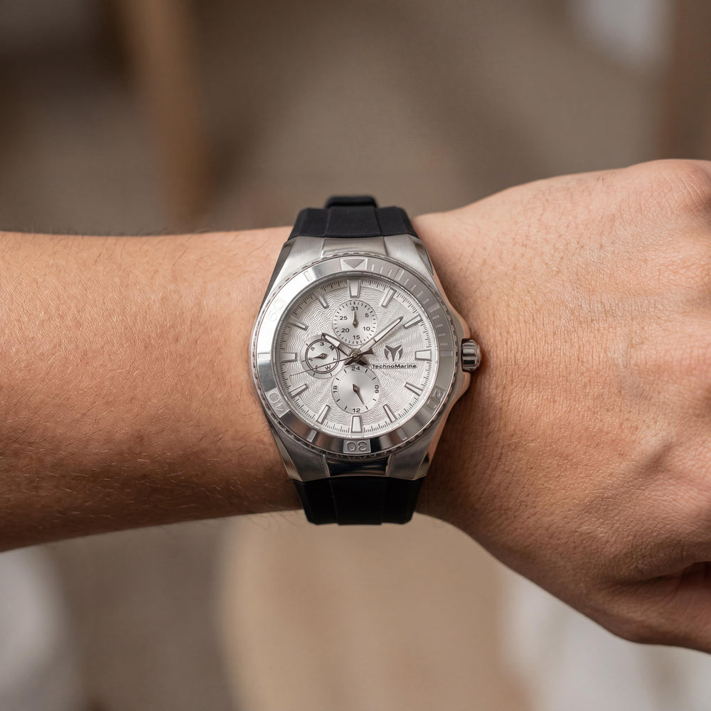 Reloj cronógrafo de cuarzo TechnoMarine Cruise TM-124016 con caja de acero inoxidable negra y plateada y esfera plateada de 45 mm
