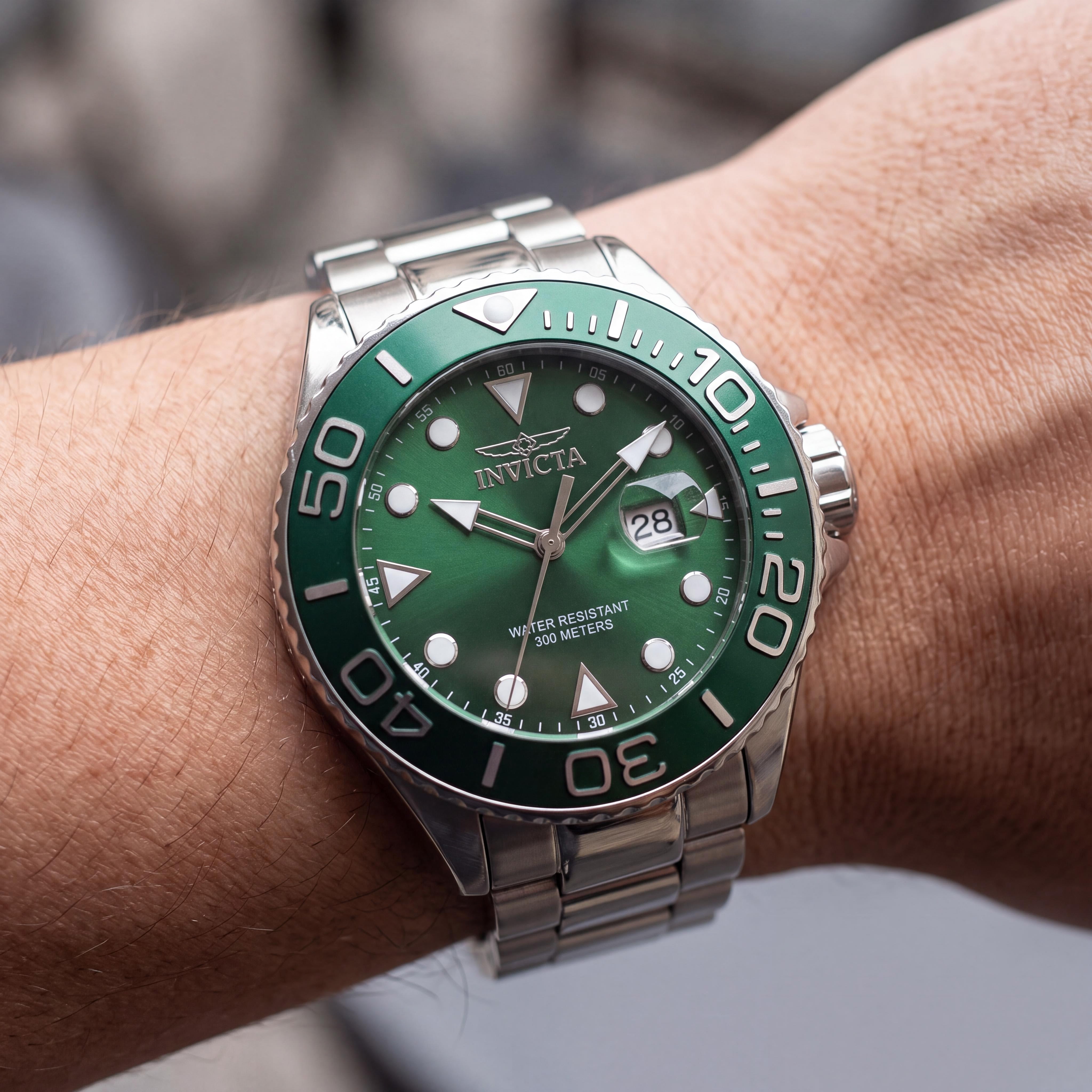 Invicta Pro Diver 49638 Men's Quartz, 52mm Silver-Tone Stainless Steel Watch with Green Dial, 300m WR, Photo 4