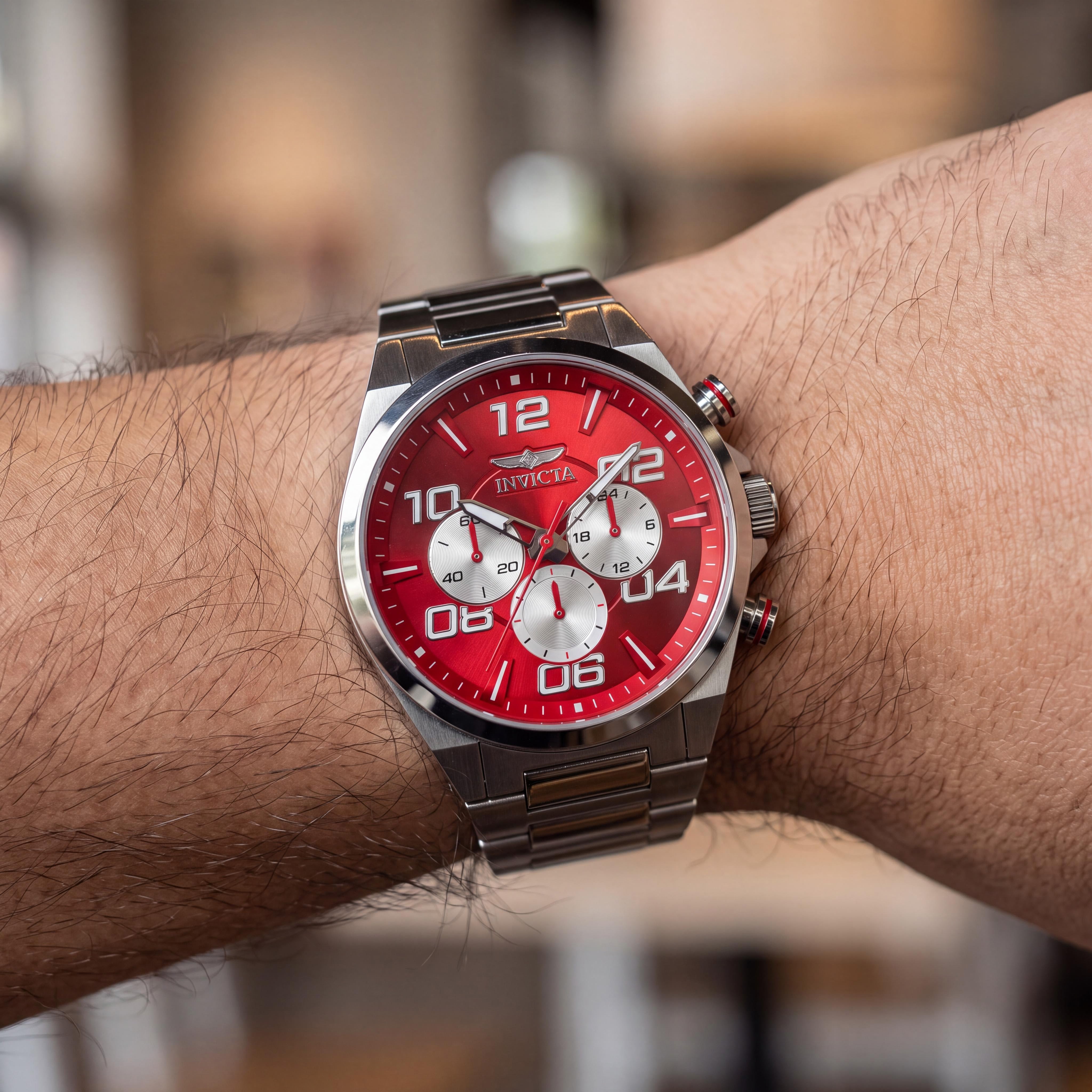 Reloj cronógrafo de cuarzo Invicta Speedway 50426 para hombre, caja de acero inoxidable de 44 mm, esfera roja, brazalete de acero inoxidable, resistente al agua 5 ATM, Photo 3