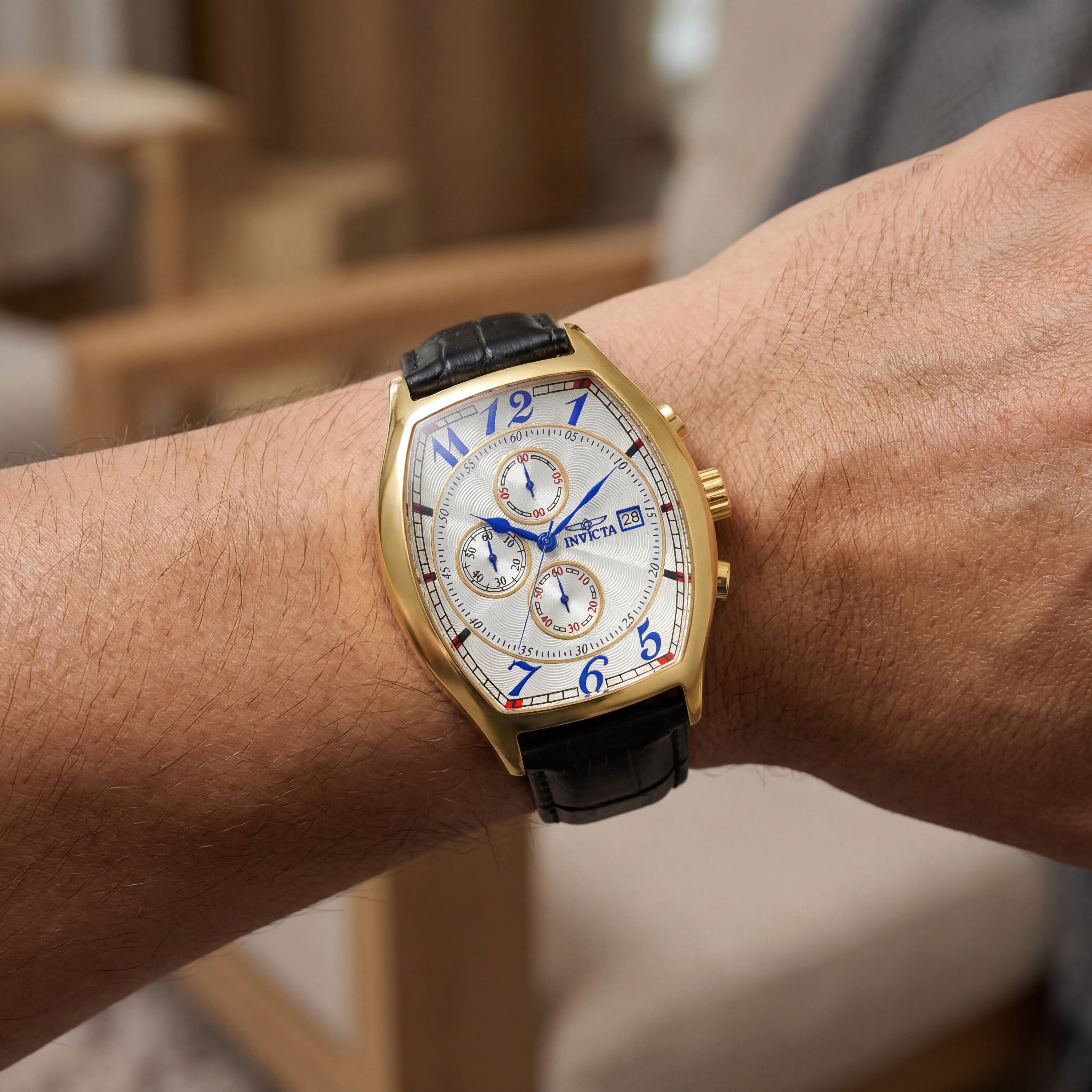 Reloj Invicta para hombre de la colección Specialty, con movimiento de cuarzo suizo, caja de 44 mm bañada en oro de 18k, y 3 correas de piel en negro, marrón y azul pavo real, Photo 4