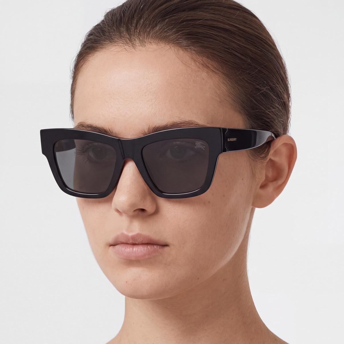 BURBERRY Women's Black Dark Grey Tortoise Frame Polarized UV Protection Sunglasses, Photo 3