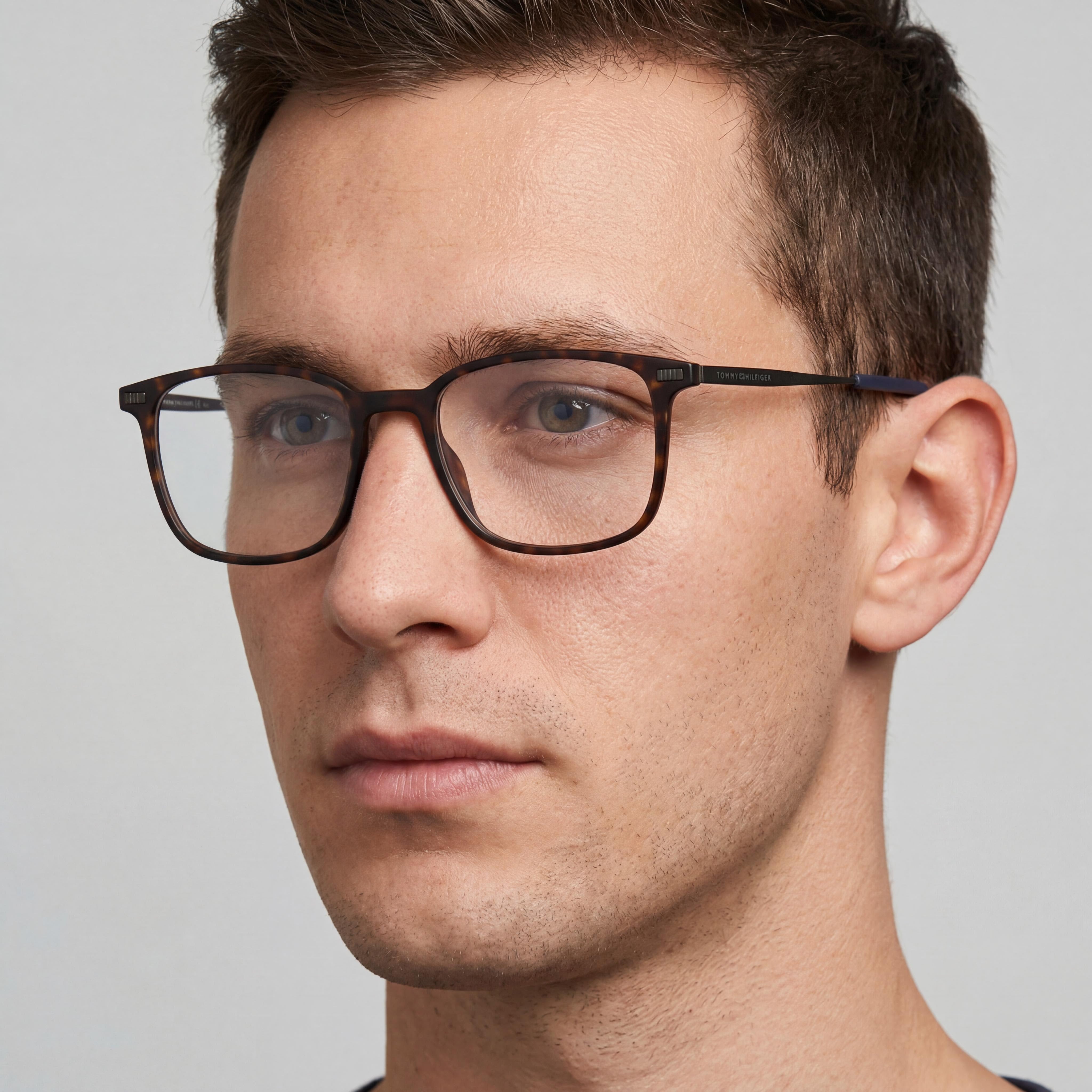 Tommy Hilfiger Modern Havana - Montura de propionato para hombre, lentes de policarbonato no polarizadas, lente de 50 mm, puente de 19 mm, patilla de 145 mm, Photo 3