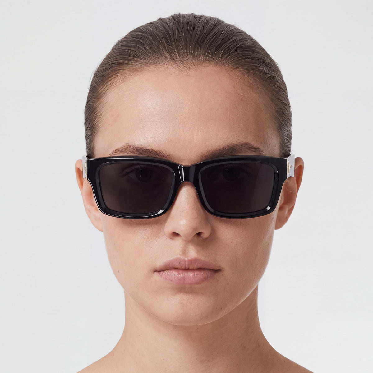 BURBERRY Casual 0BE4443 Gafas de Mujer Rectangulares Grandes de Montura Negra con Lentes Gris Oscuro 14-145mm, Photo 4