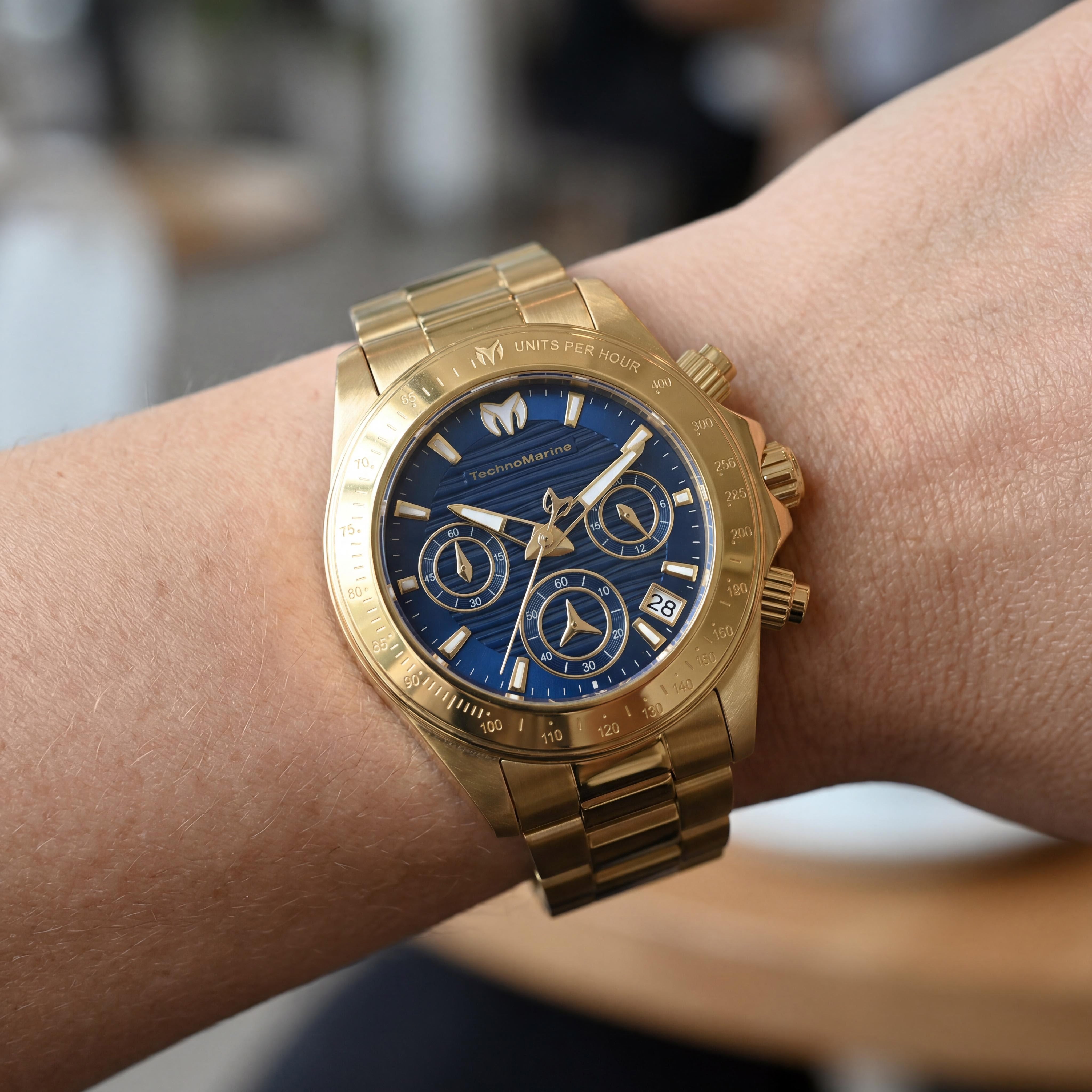 Technomarine Manta TM-219015 Women's Gold Stainless Steel Blue Dial Chronograph Water Resistant Bracelet Watch 38mm, Photo 4