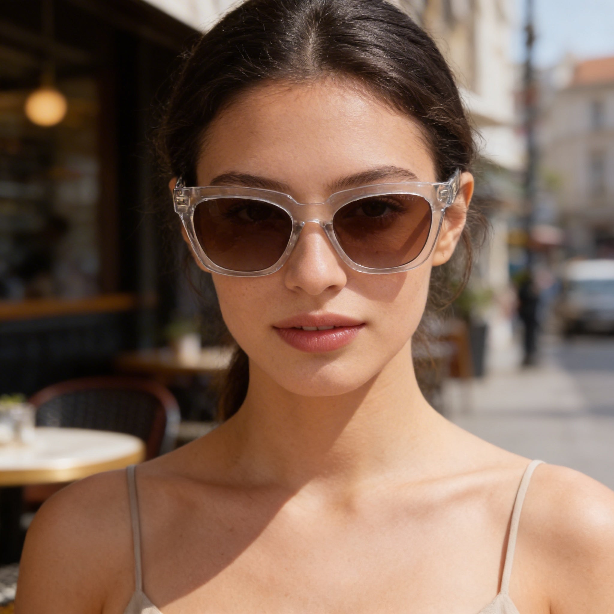 GUESS Gu00206 Unisex Crystal Injected Frame Sunglasses with Gradient Brown UV Polycarbonate Lenses 53-19-145, Photo 5