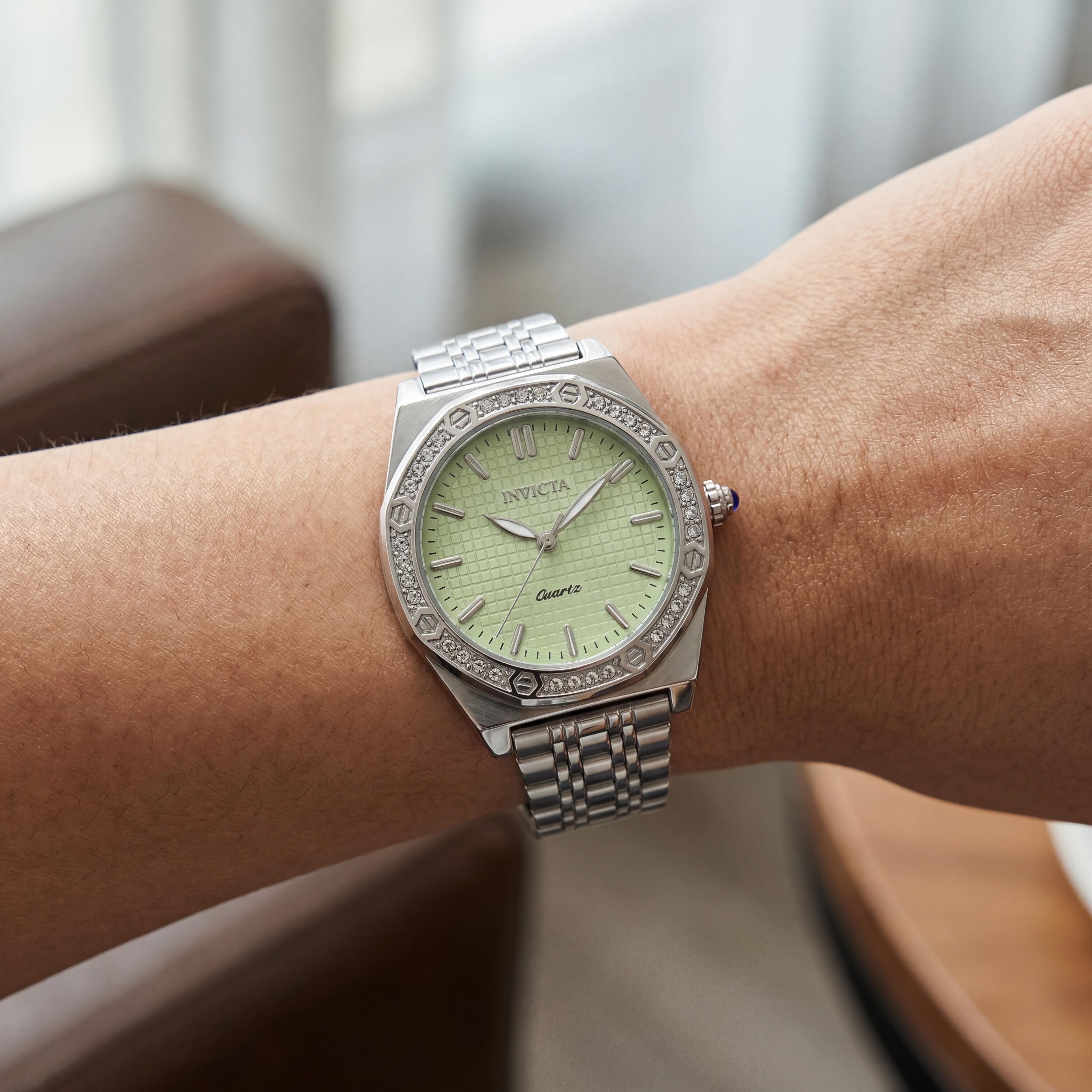Invicta Wildflower 69374 Women's 33mm Silver Stainless Steel Bracelet Quartz Watch with Green Dial, Photo 4