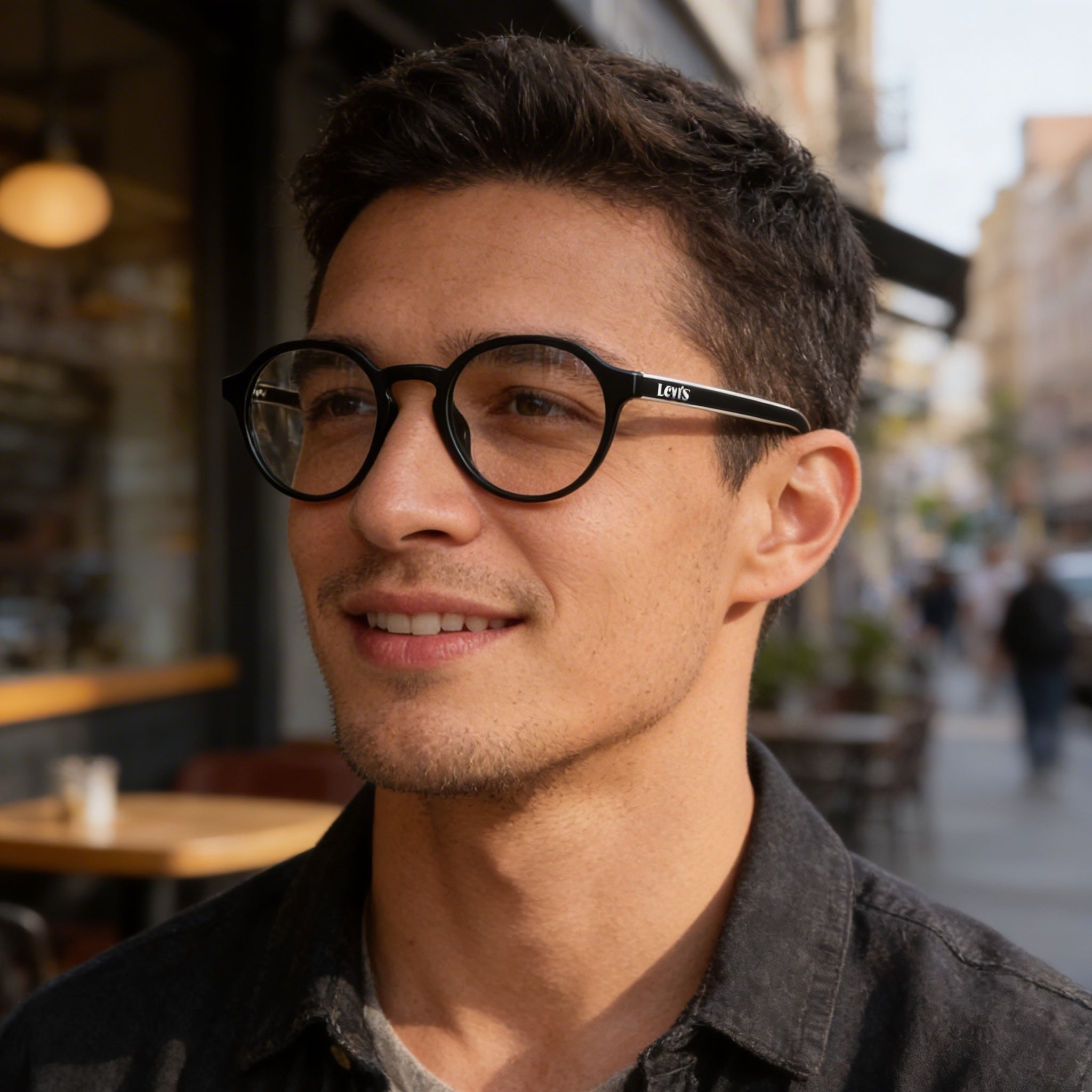 Gafas Ópticas de Hombre Levi's PANTHOS, Material de Montura ECO PMMA, Color de Montura Negro, Ancho de Lente 44.2mm, Photo 6