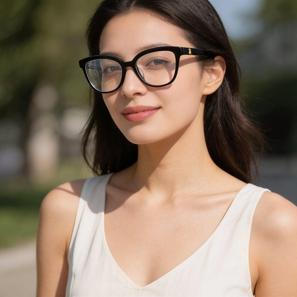 TOUS Casual Fashion Women’s Cellulose Acetate Glossy Black Eyeglasses, Prescription Ready, Transparent Demo Lenses, Size 50-17-135, Photo 4