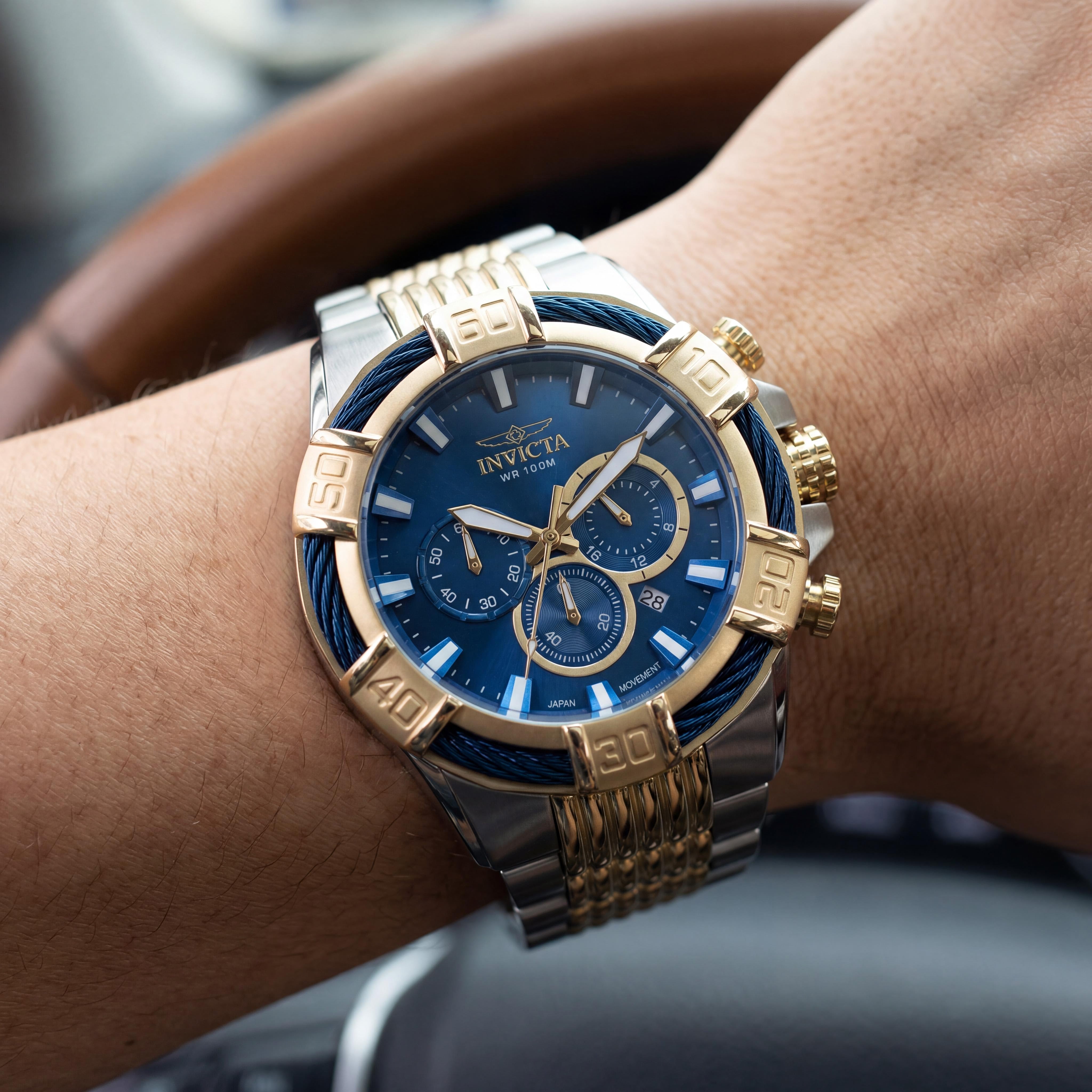 Invicta Bolt 49903 Reloj de pulsera unisex de cuarzo de acero inoxidable de 51 mm con esfera azul y resistencia al agua de 10 ATM, Photo 4