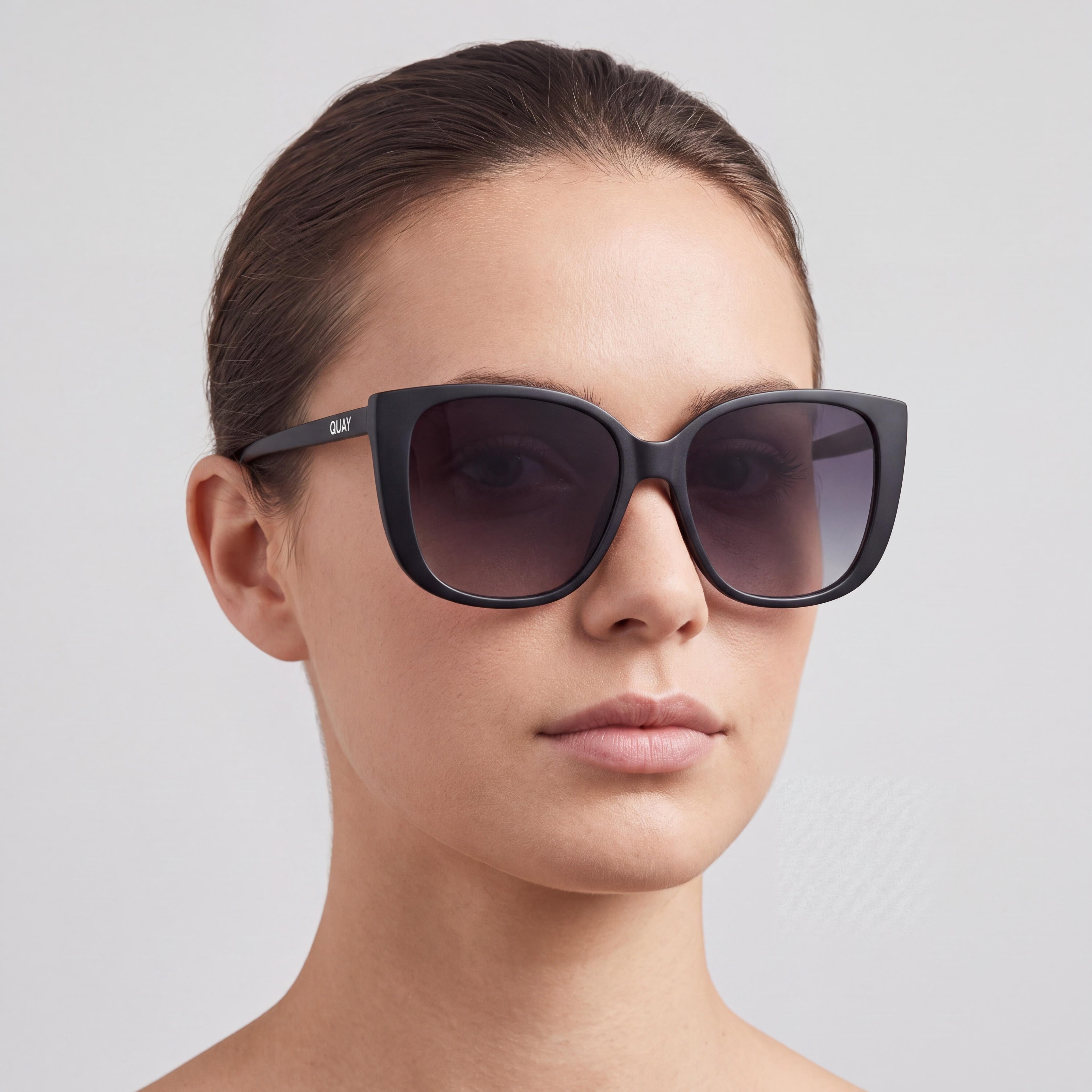 QUAY AUSTRALIA Ever After Women's Oversized Cat Eye Polarized UV Sunglasses Matte Black, Photo 4