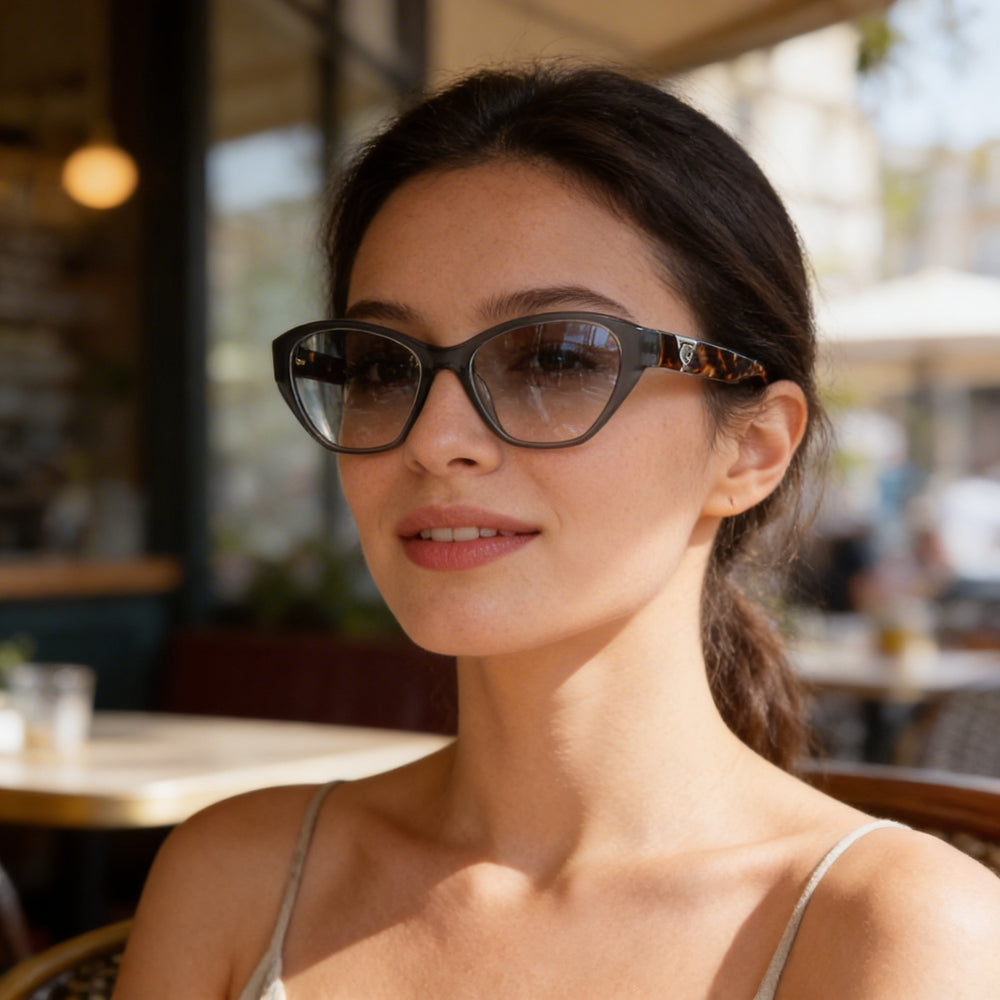 Gafas GUESS de moda con montura gris brillante, material azul, policarbonato (no para mujer) 51/16/135