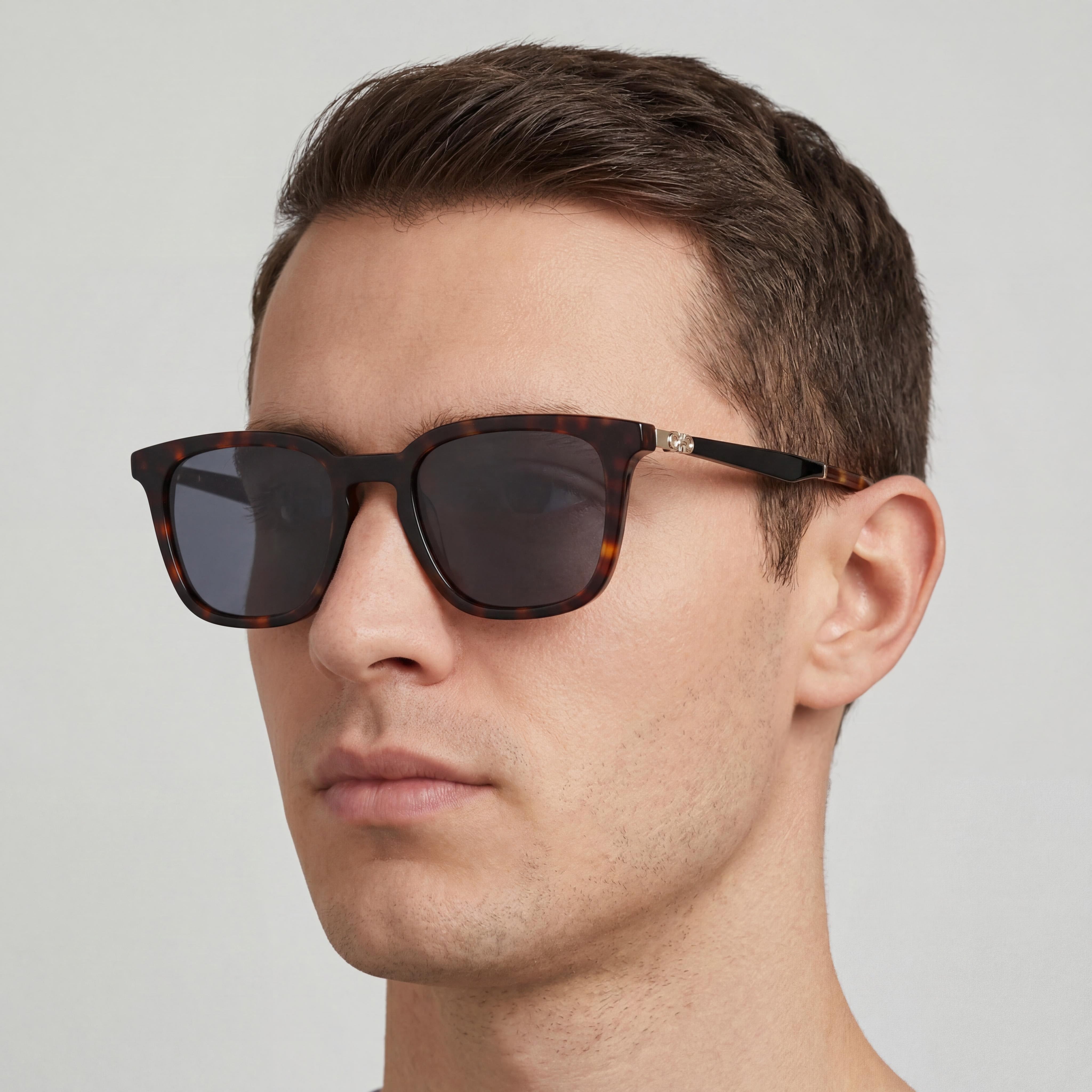 Salvatore Ferragamo Sf1100s Gafas de sol de titanio para hombre con protección UV Marrón oscuro tortuga Marrón claro 52mm, Photo 5