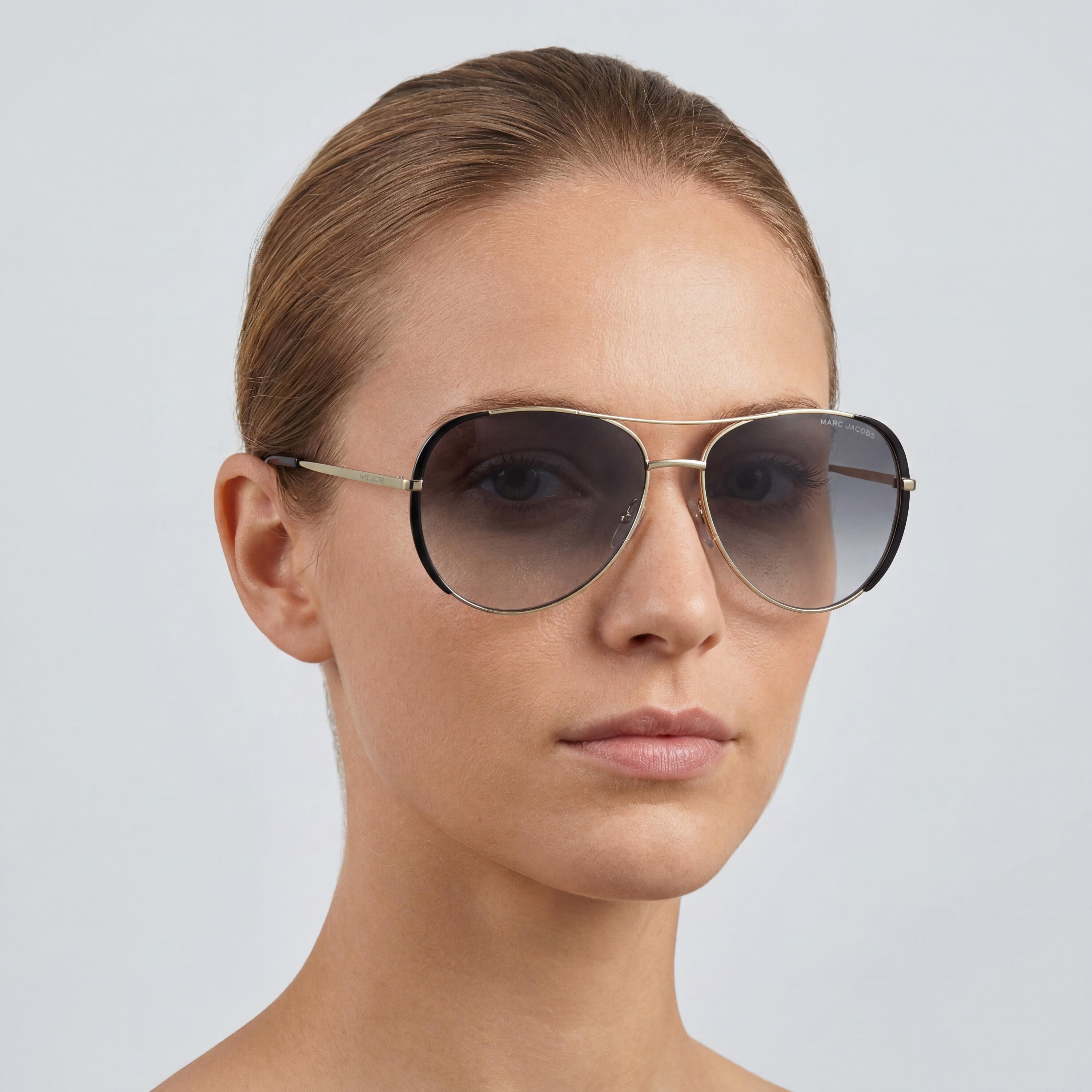 Gafas de sol Marc Jacobs Modern Collection para mujer, con montura de metal dorado y negro, protección UV y lentes de 59 mm de ancho., Photo 5