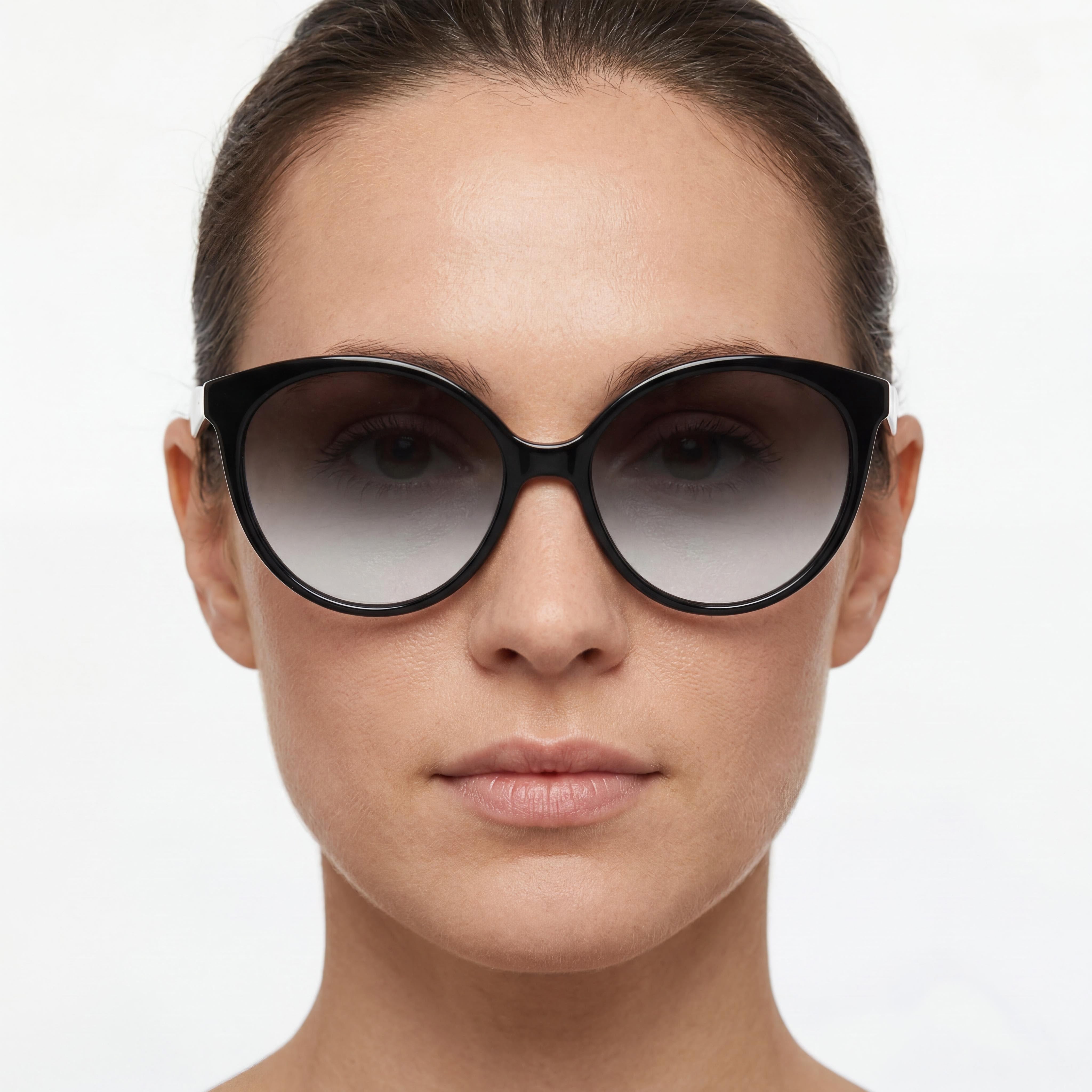 Ferragamo Sf1071s 001 Women's Black Plastic Round Grey Gradient UV Protection Sunglasses 58mm, Photo 3