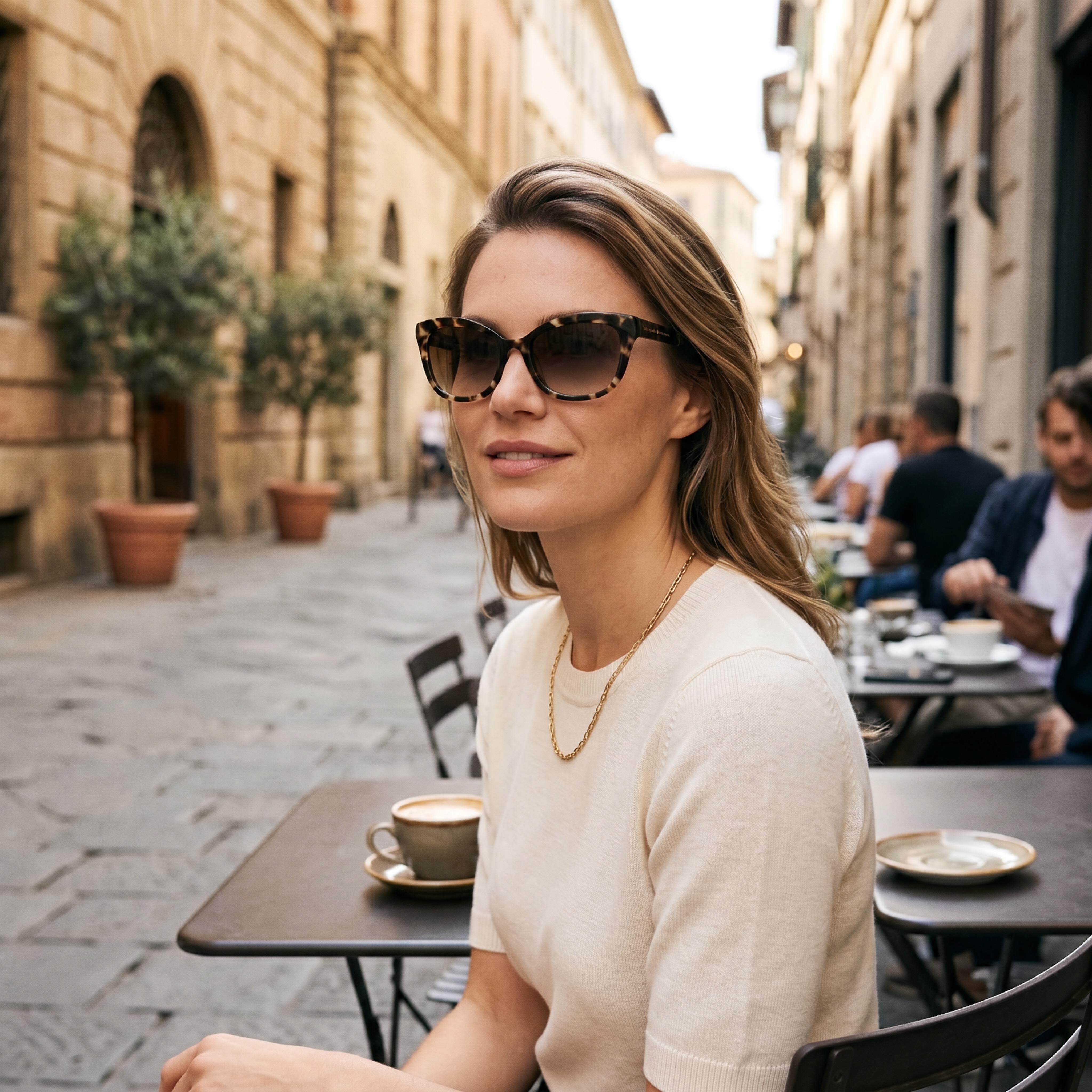 Gafas de sol de ojo de gato de plástico carey para mujer Amaras de kate spade new york, listas para graduar, con protección UV y lentes marrones degradadas de 55 mm, Photo 4