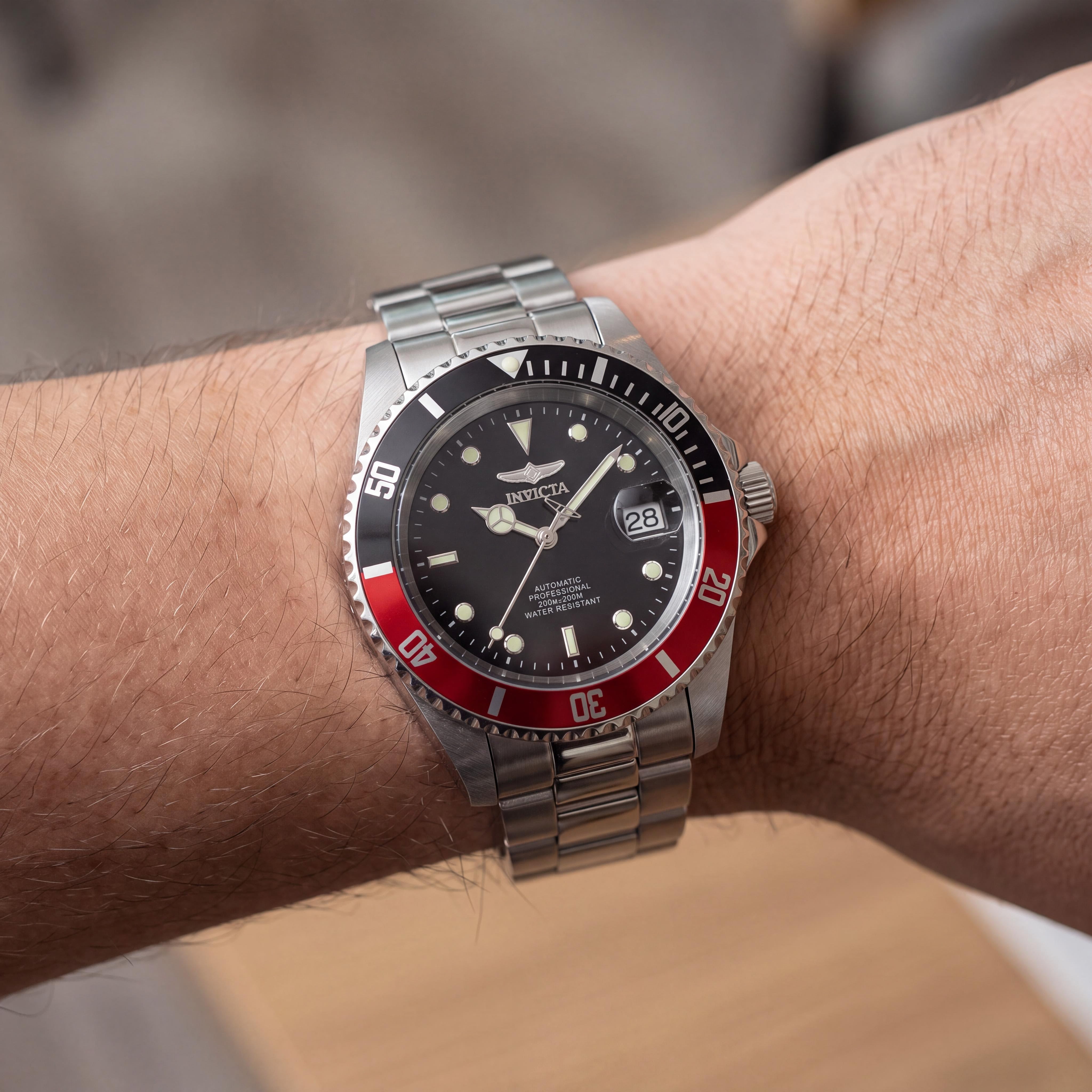 Invicta Pro Diver 9403OBXL Men's Automatic 43mm Stainless Steel Black Dial Silver/Red Bezel Water Resistant Watch, Photo 3