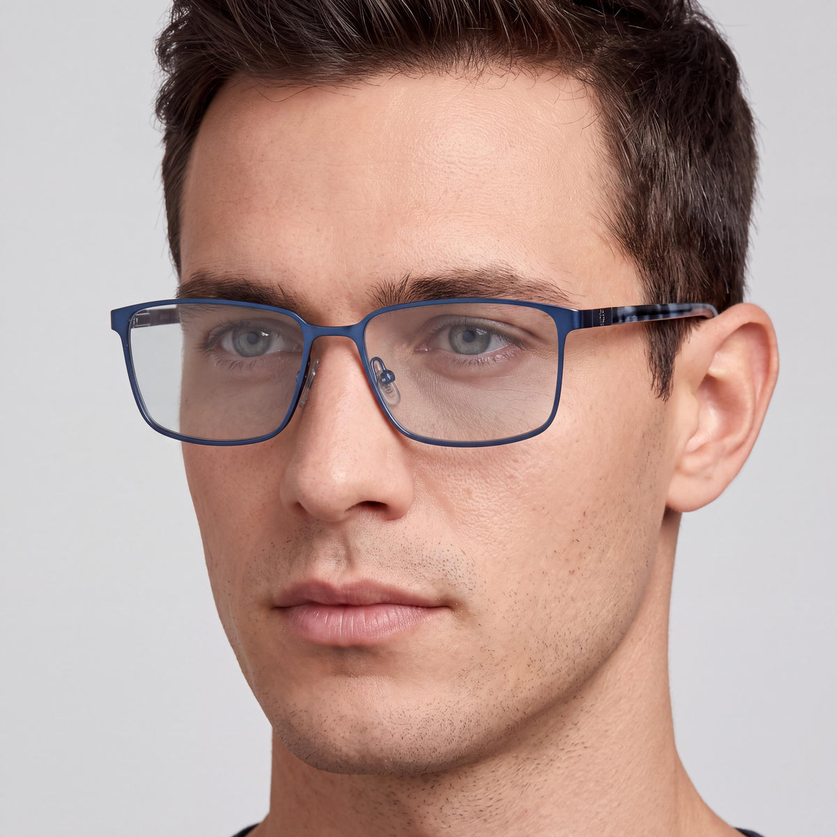 GUESS Gu50244 Gafas de Metal para Hombre, Montura Azul Mate Brillante, Ancho del Lente 57mm, Ancho del Puente 16mm, Longitud de la Patilla 145mm, Photo 3