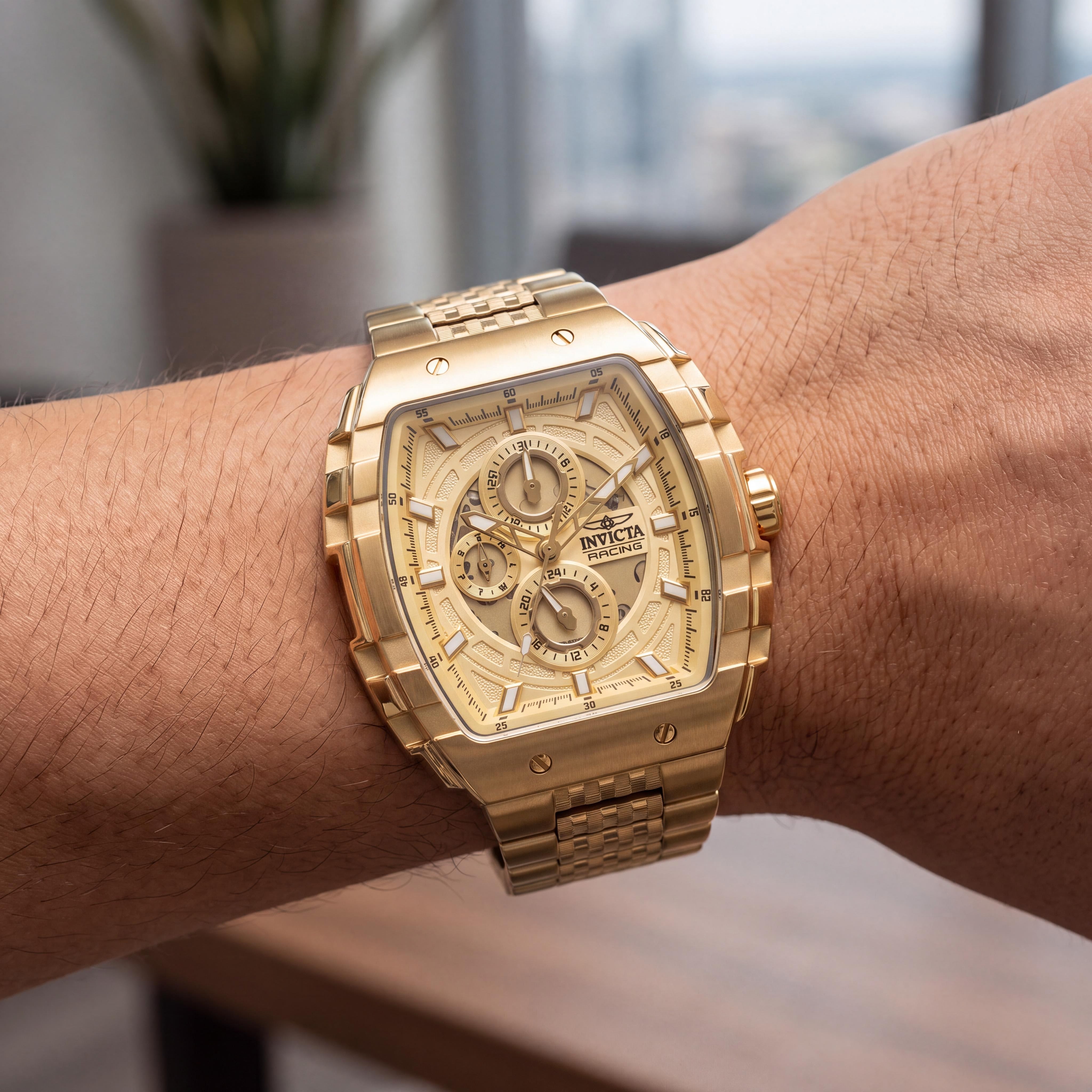 Invicta S1 Rally 50237 Reloj Unisex Cronógrafo de Cuarzo de Acero Inoxidable Dorado de 47 mm Resistente al Agua con Brazalete, Photo 4