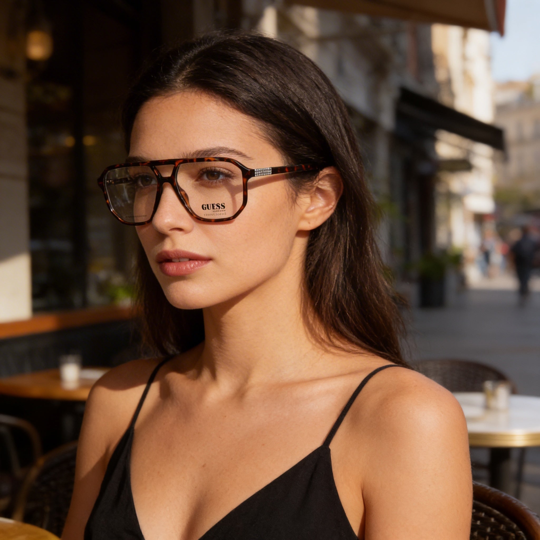 Gafas de plástico Guess GU8252 Navigator Havana oscuro para mujer, talla 57-14-145, Photo 5