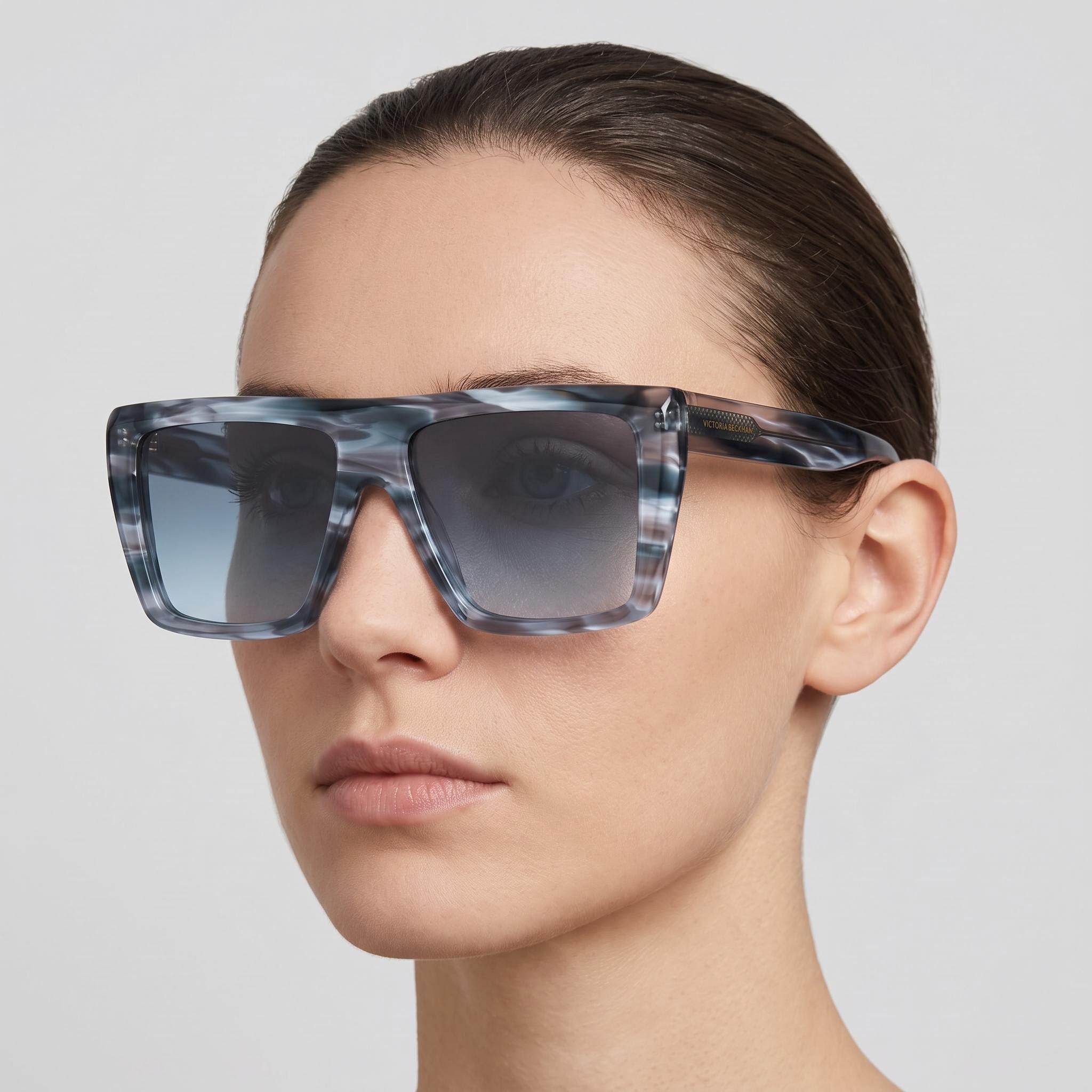 Gafas de sol Victoria Beckham Vb686s para mujer, montura gris cuerno, 56 mm ancho de lente, 15 mm ancho de puente, 145 mm longitud de patilla, Photo 5