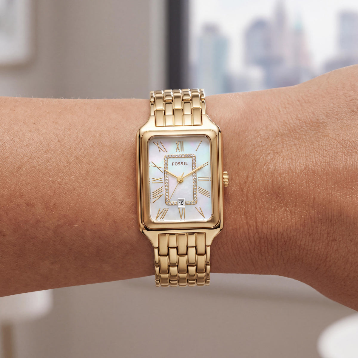 Fossil Raquel Three-Hand Date Gold-Tone Stainless Steel Women's Watch 26mm ES5304, Photo 3
