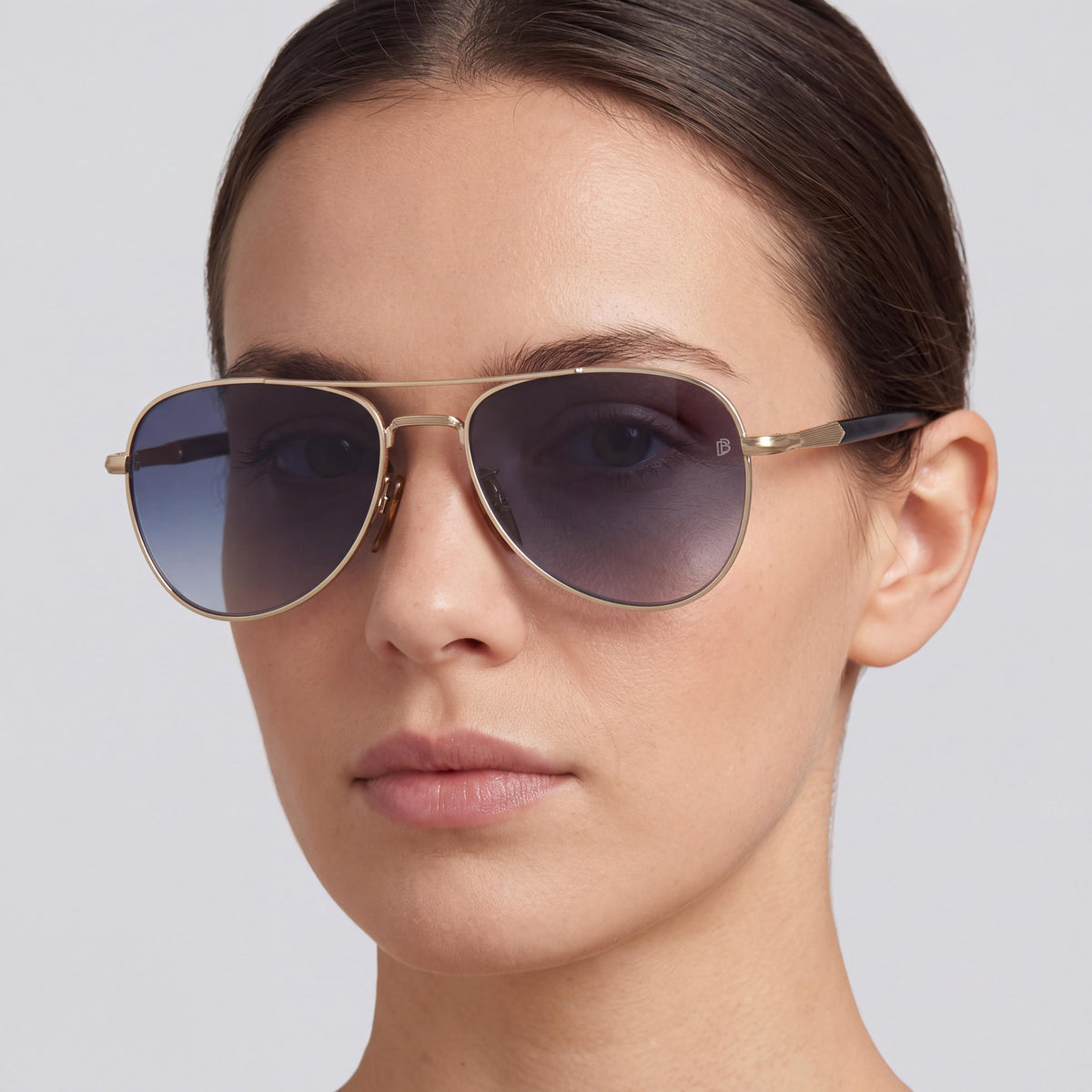 Beckham Classic Women's Metal Gold Black Frame Blue Shaded Gold Mirror Non-Polarized Nylon Lens Sunglasses 18mm, Photo 5