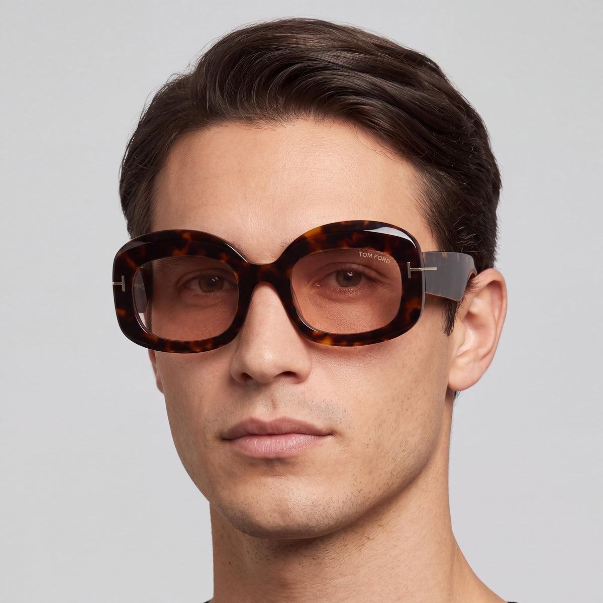 Gafas de sol unisex Tom Ford Ft1219 clásicas polarizadas con montura de carey color habana oscuro y violeta, lentes negras, puente de 23 mm, varilla de 140 mm, Photo 3
