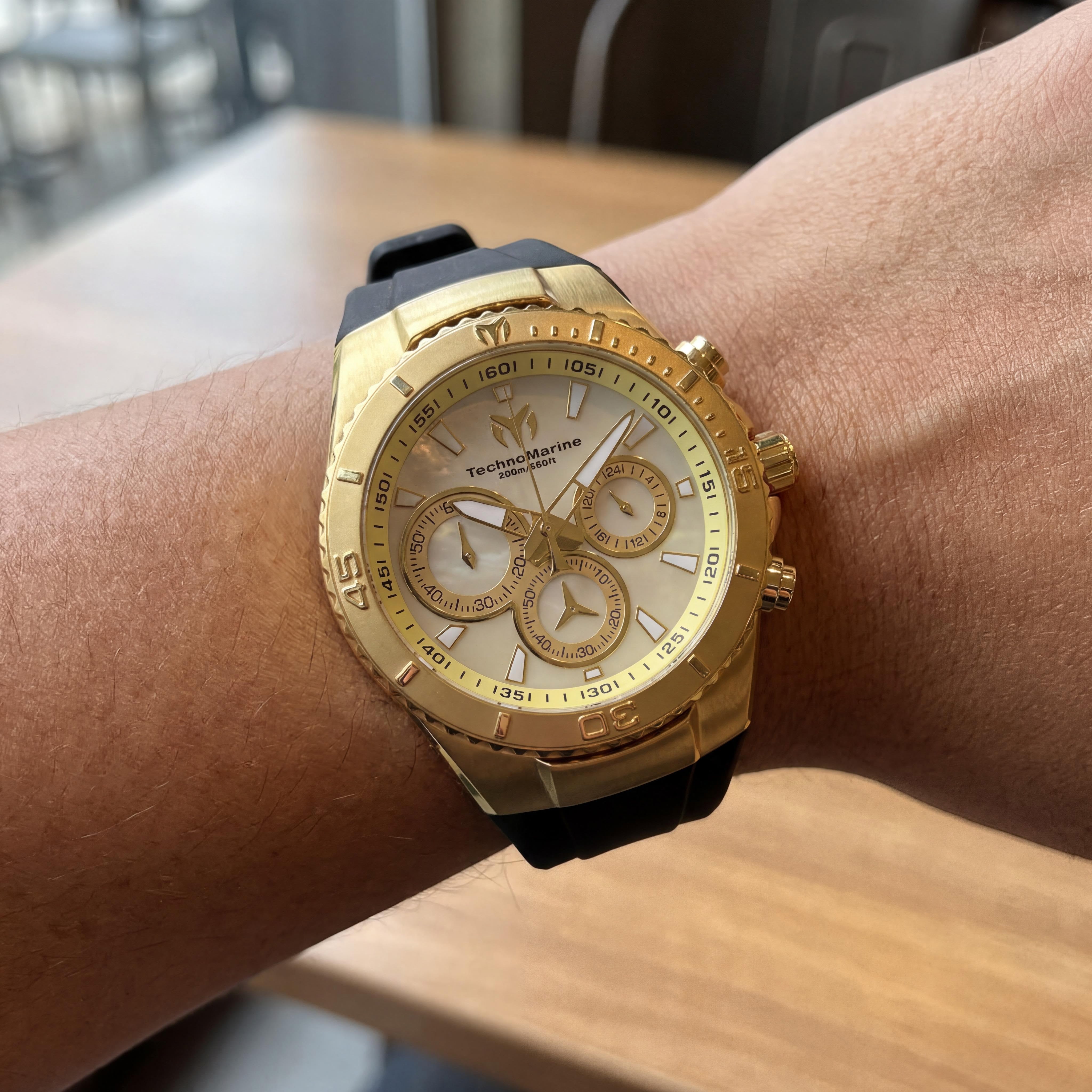 Reloj Technomarine Manta TM-220072 Unisex Cronógrafo de Cuarzo de Acero Inoxidable Dorado con Correa de Silicona 40mm, Photo 4