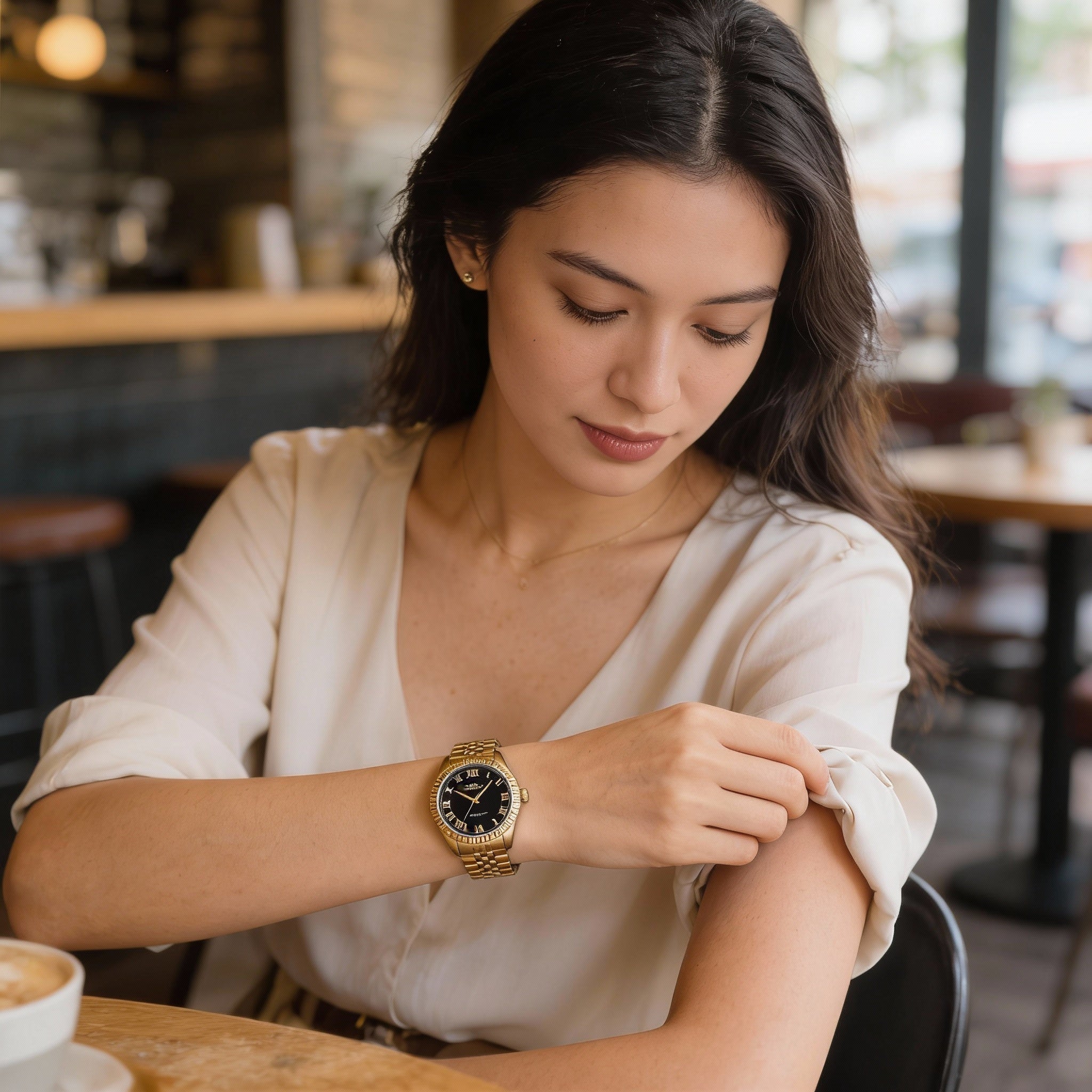 Reloj Invicta Specialty 47417 para mujer, con pulsera de acero inoxidable, esfera negra, cuarzo electrónico, 36 mm, resistente al agua., Photo 4