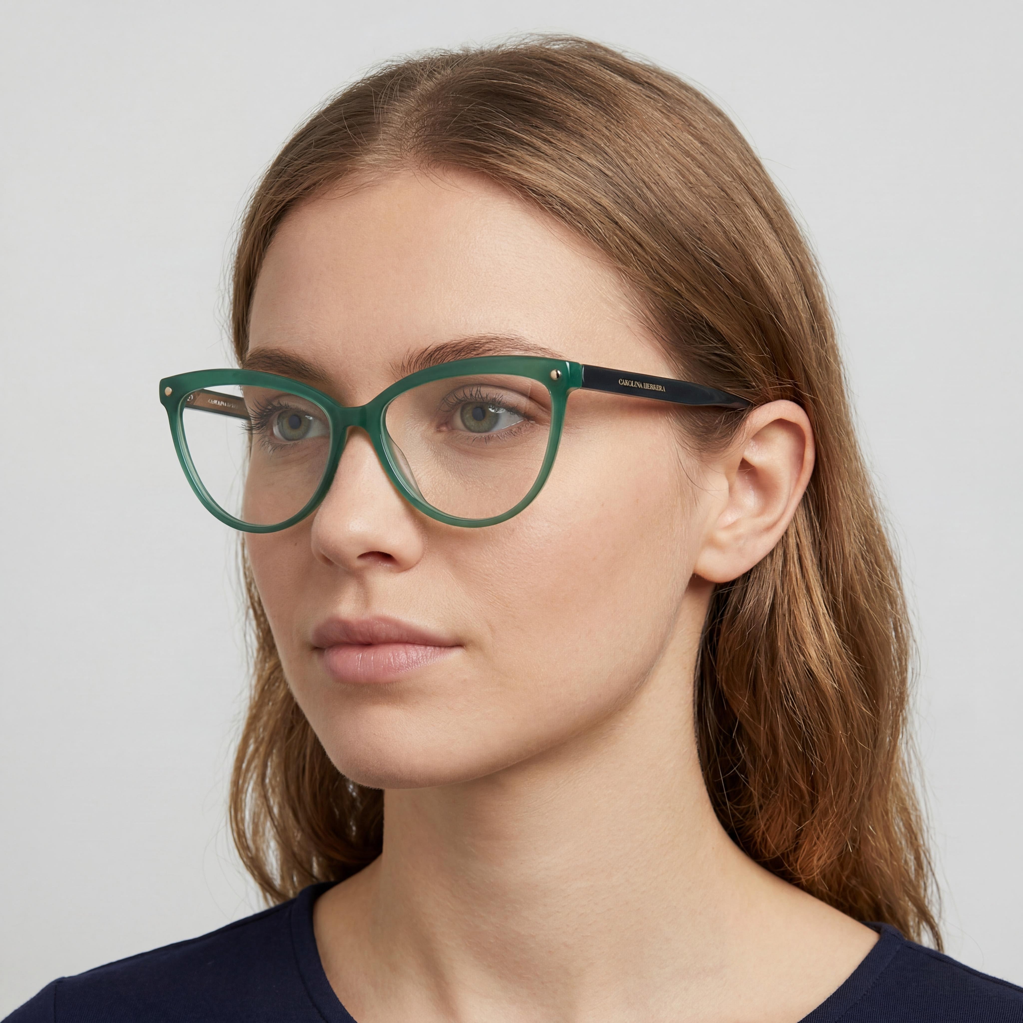 Carolina Herrera Modern Women's Green Acetate Non-polarised Sunglasses with 56mm Lens Width, Photo 4