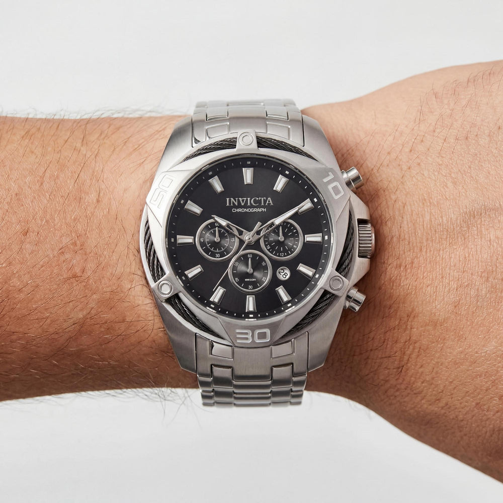 Reloj Invicta Bolt 34118 para hombre, cronógrafo de cuarzo, acero inoxidable plateado, esfera gris, 50 mm