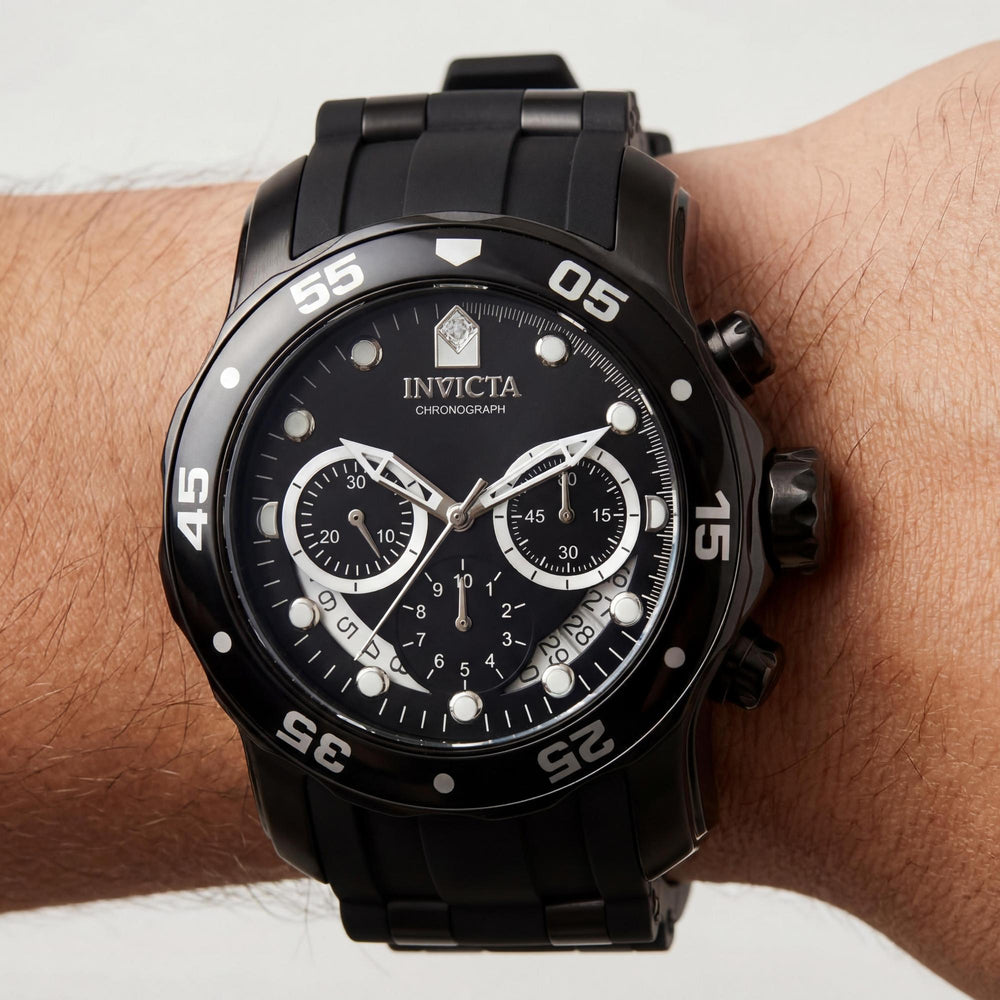 Reloj cronógrafo Invicta Pro Diver para hombre, de acero inoxidable y silicona IP negro, 48 mm, resistente al agua hasta 100 m.