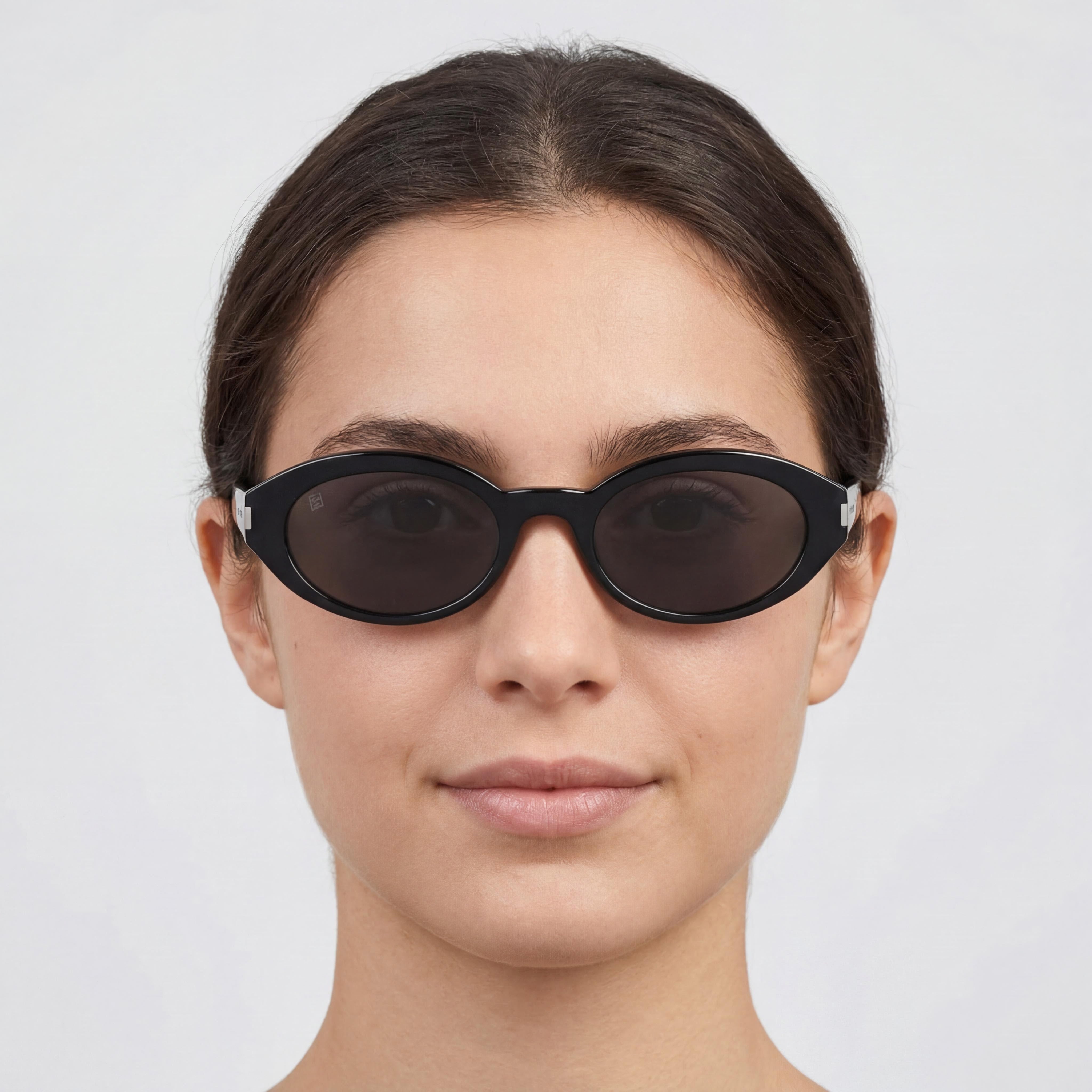 Gafas de sol Yves Saint Laurent SL 567-001 para mujer, redondas, de acetato negro, con forma de ojo de gato, 51 mm y protección UV, Photo 4