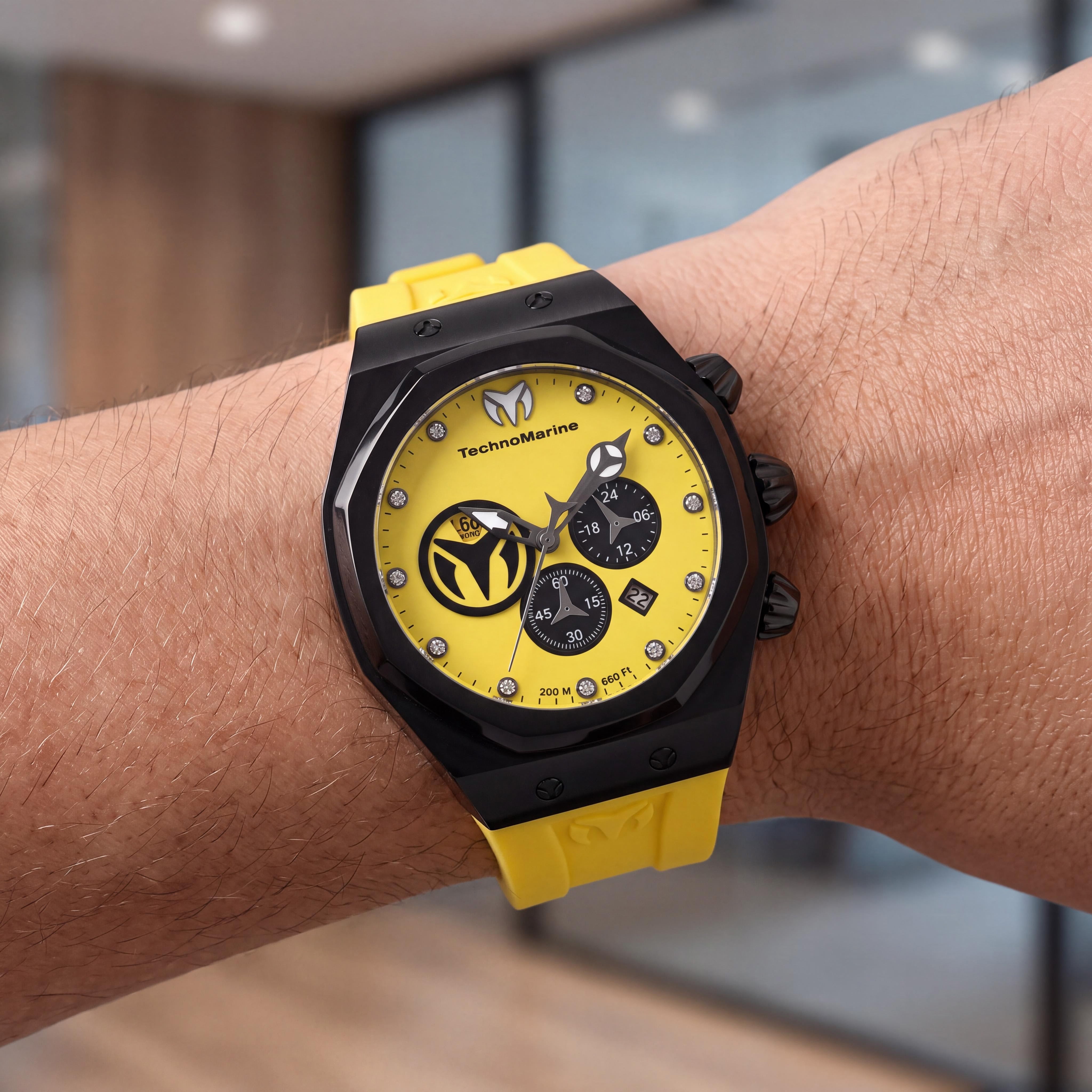 TechnoMarine Reef - Sun TM-523002 Men's Chronograph Quartz Watch, Black Case, Yellow Silicone Strap, 45mm, Photo 4