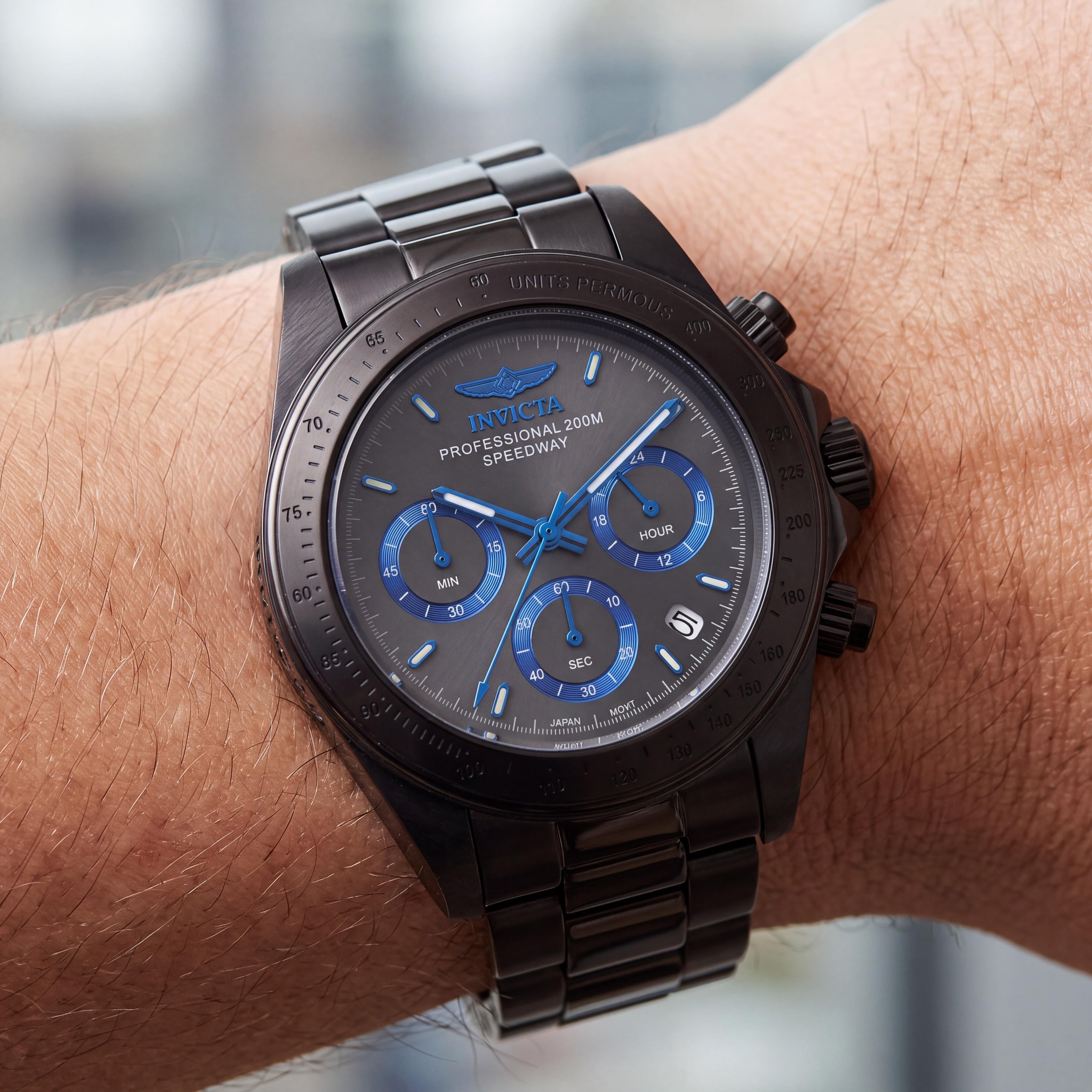 Reloj Invicta de Pulsera Cronógrafo para Hombre, Acero Inoxidable con Baño de Iones Negro, Cuarzo, Resistente al Agua 200m, 40mm, Photo 3