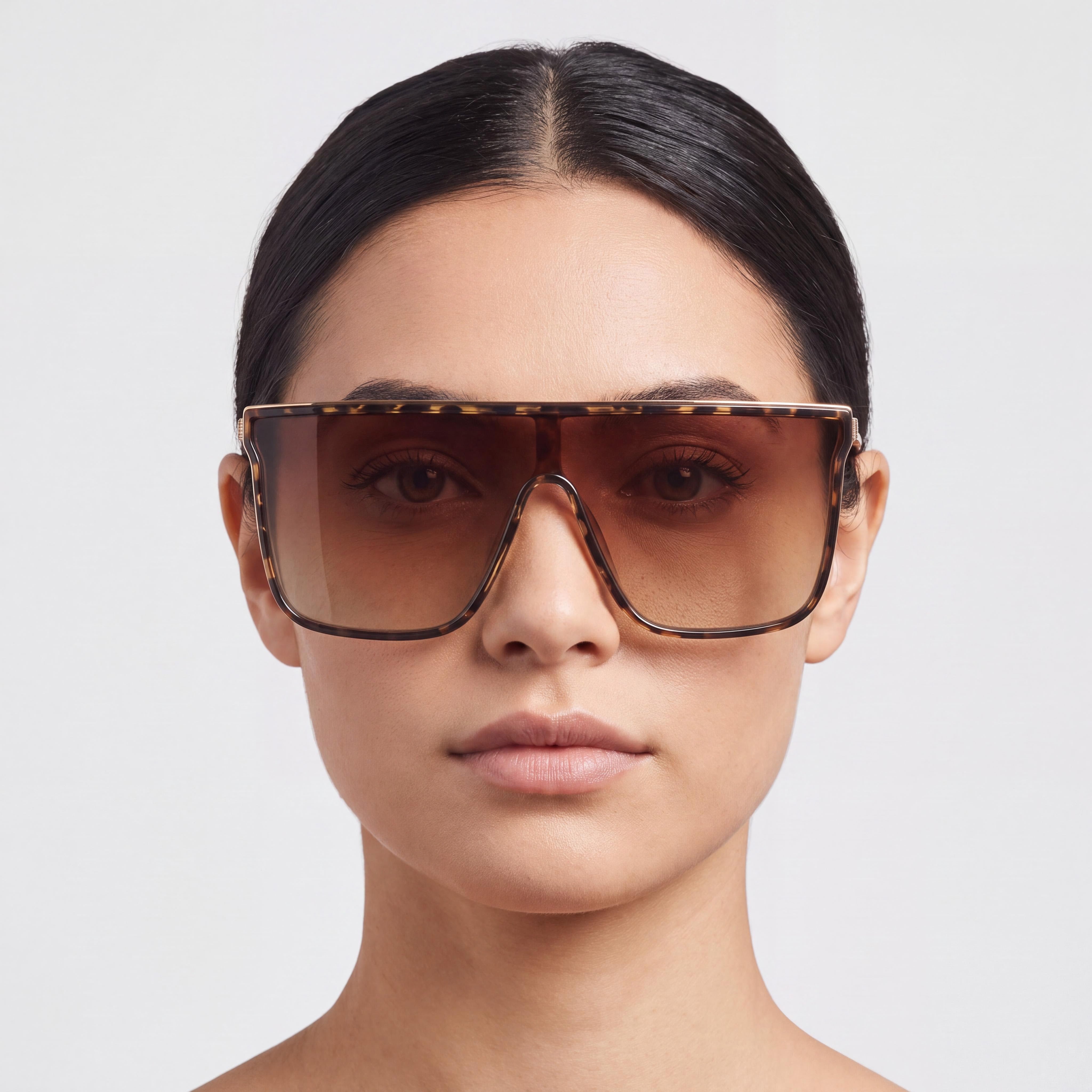 QUAY AUSTRALIA Nightfall Remixed Women's Dark Tortoise Chocolate Paprika Oversized Combination Frame UV Protected Sunglasses, Photo 3