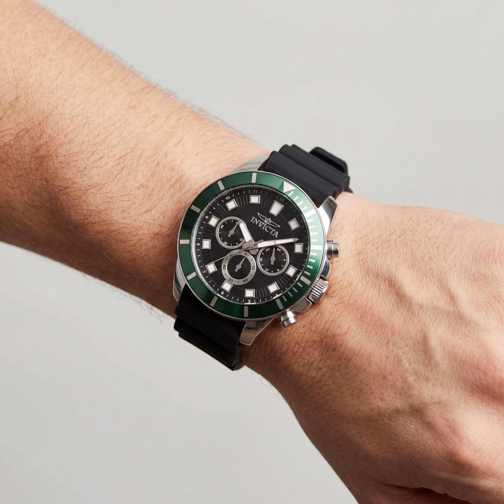Reloj Invicta Pro Diver IN-46078-AMZUK para hombre, de 45 mm, con cronógrafo de acero inoxidable, de cuarzo, esfera negra y correa de silicona.