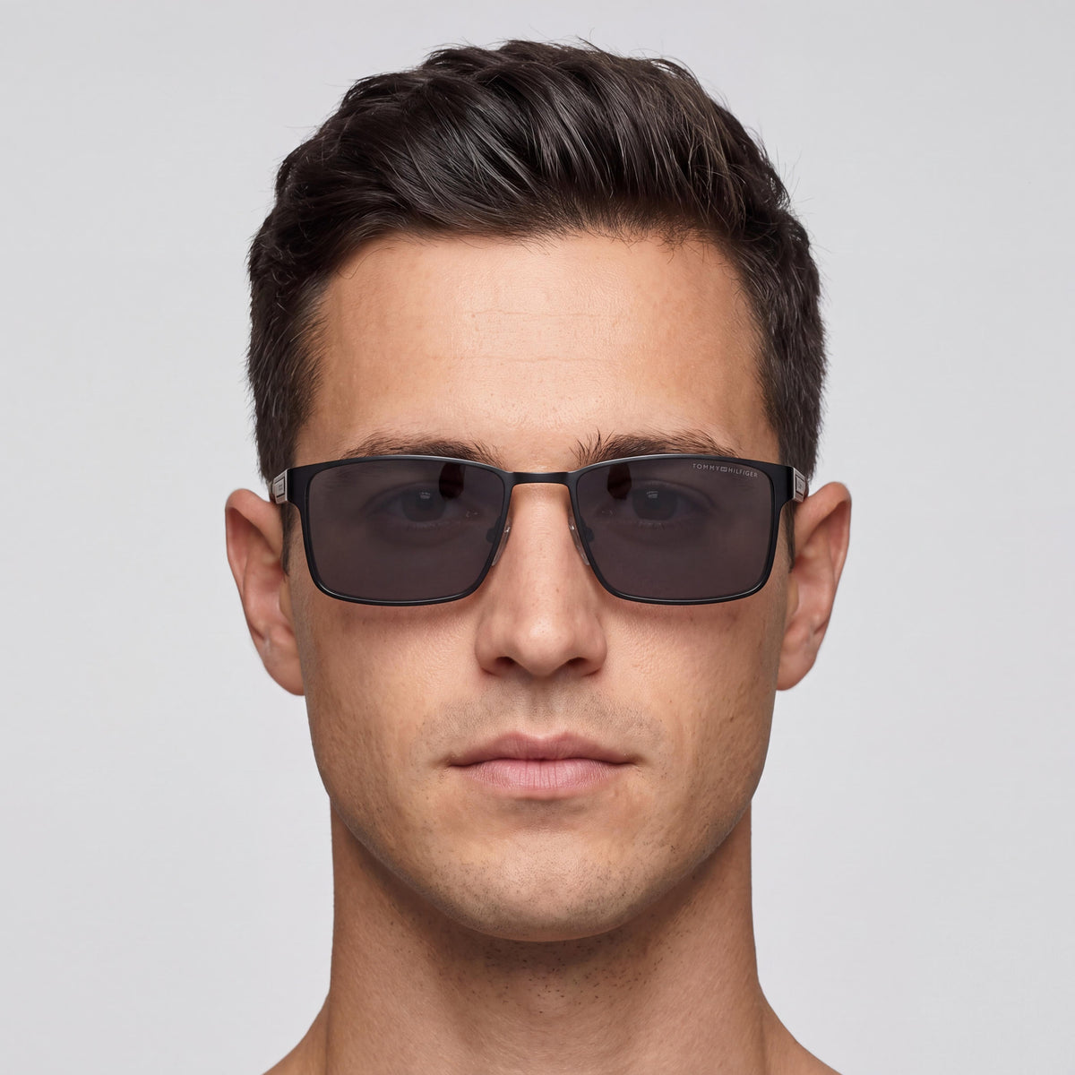 Gafas de sol unisex Tommy Hilfiger 2087/S, acero inoxidable, negro mate, cristales grises, no polarizadas, 57 mm, Photo 4