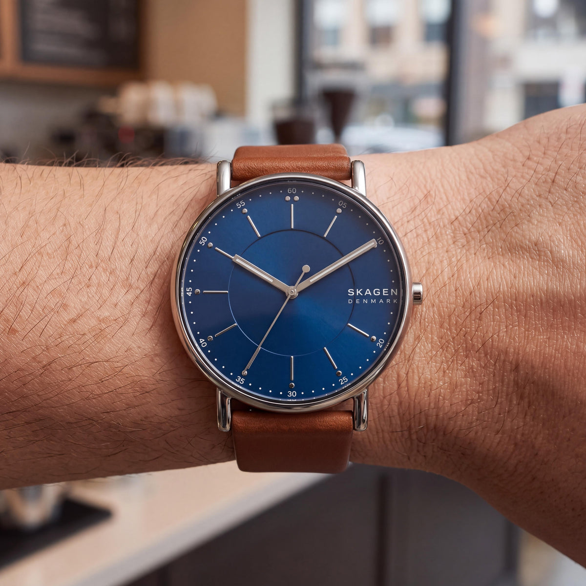 SKAGEN DENMARK Signatur SKW6355 Men’s 40MM Stainless Steel Silver Case Blue Dial Brown Leather Strap Water Resistant Watch, Photo 3