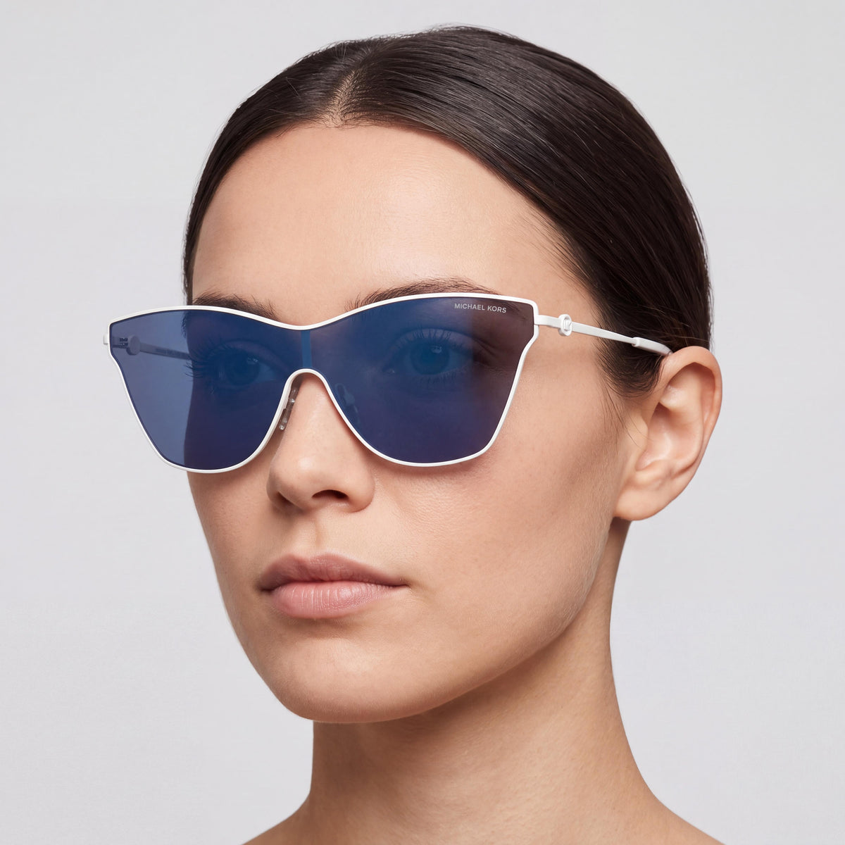 Michael Kors 0mk1063 Gafas de sol de plástico blanco con mariposa para mujer, sin polarización, protección UV, puente de 14 mm, Photo 3