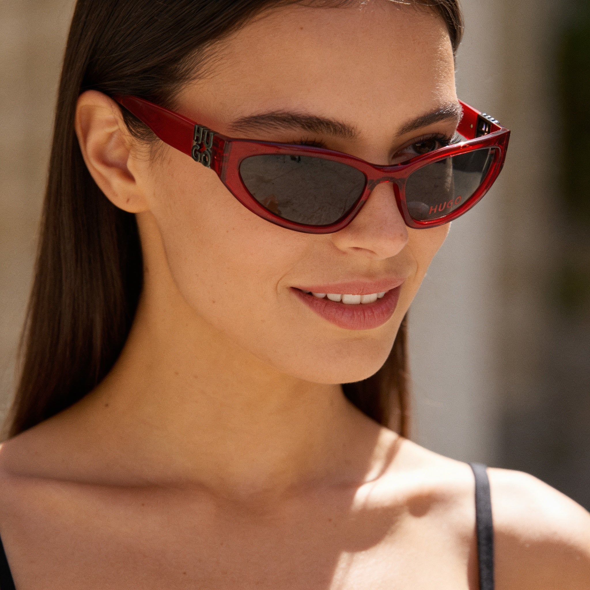 Gafas de sol Hugo Boss Modern Unisex con montura de plástico roja y lentes grises, protección UV, 7-1-4 mm, Photo 5