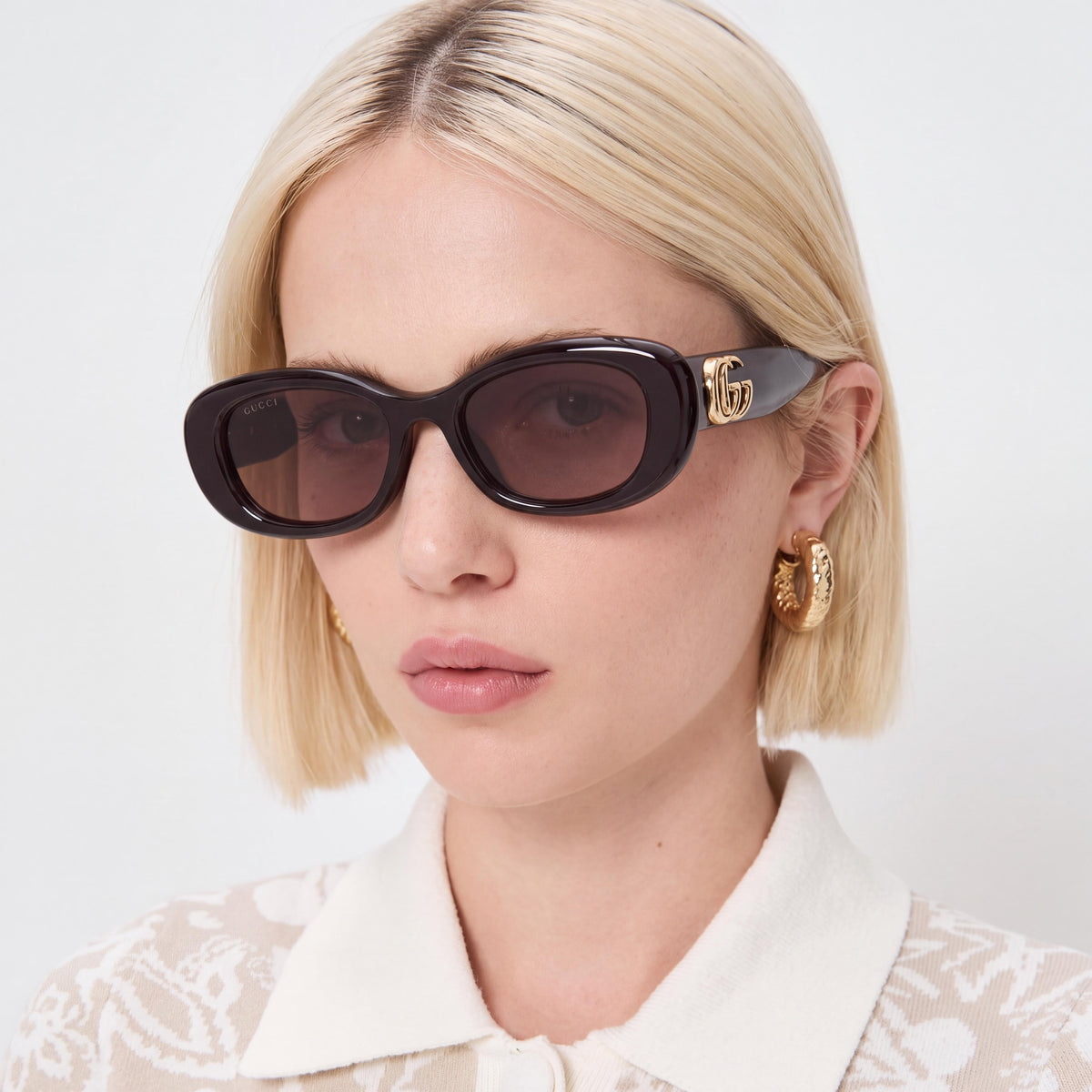 Gafas de sol Gucci Modern para mujer con montura ovalada de plástico no polarizado, montura marrón violeta, lentes moradas, 53-18-145 mm, Photo 4