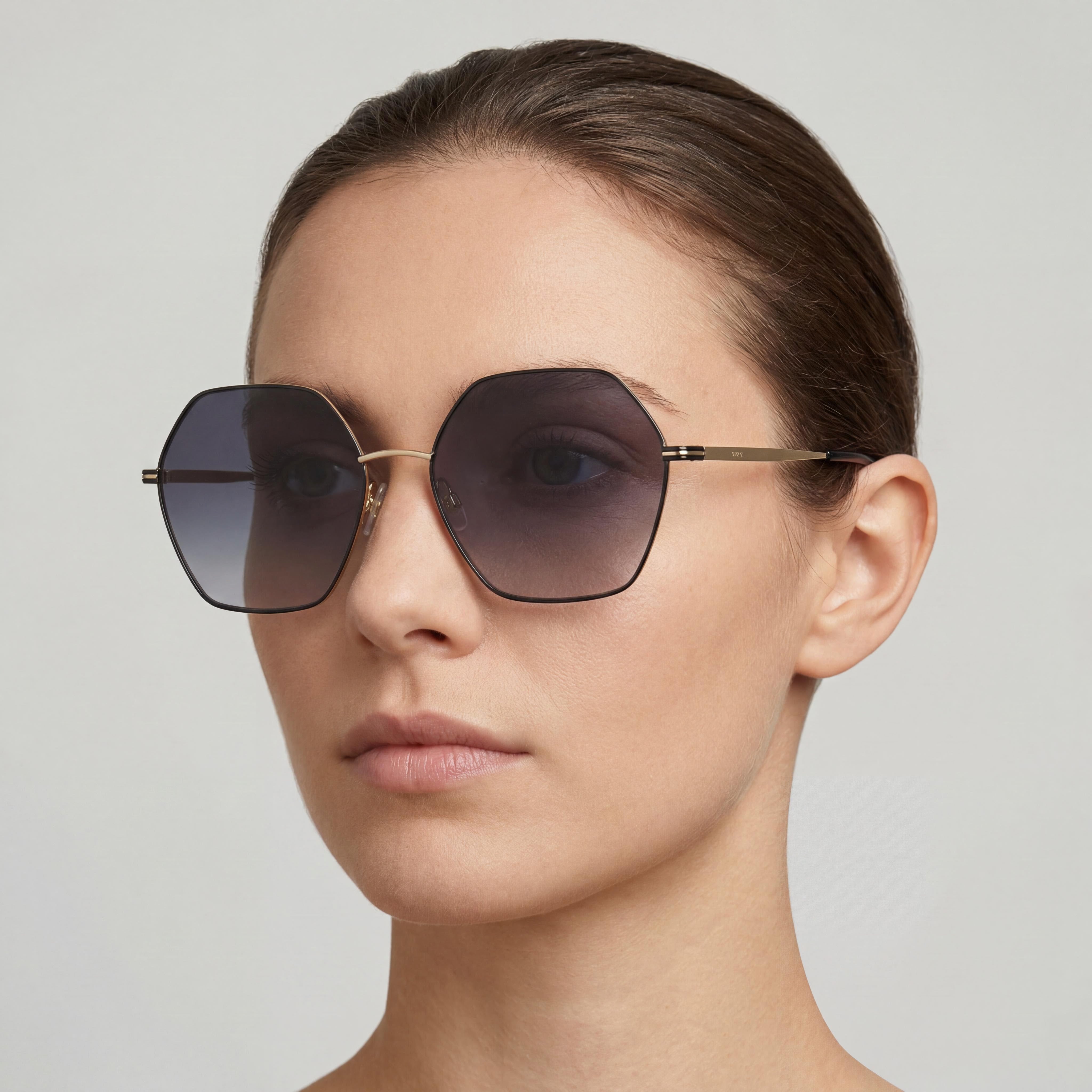 Hugo Boss BOSS 1589/S Gafas de Sol Redondas para Mujer Ligeras y Minimalistas en Acero Inoxidable Negro Dorado Gris con Protección UV y Cristales Gris Oscuro Degradado 57-17-140, Photo 5
