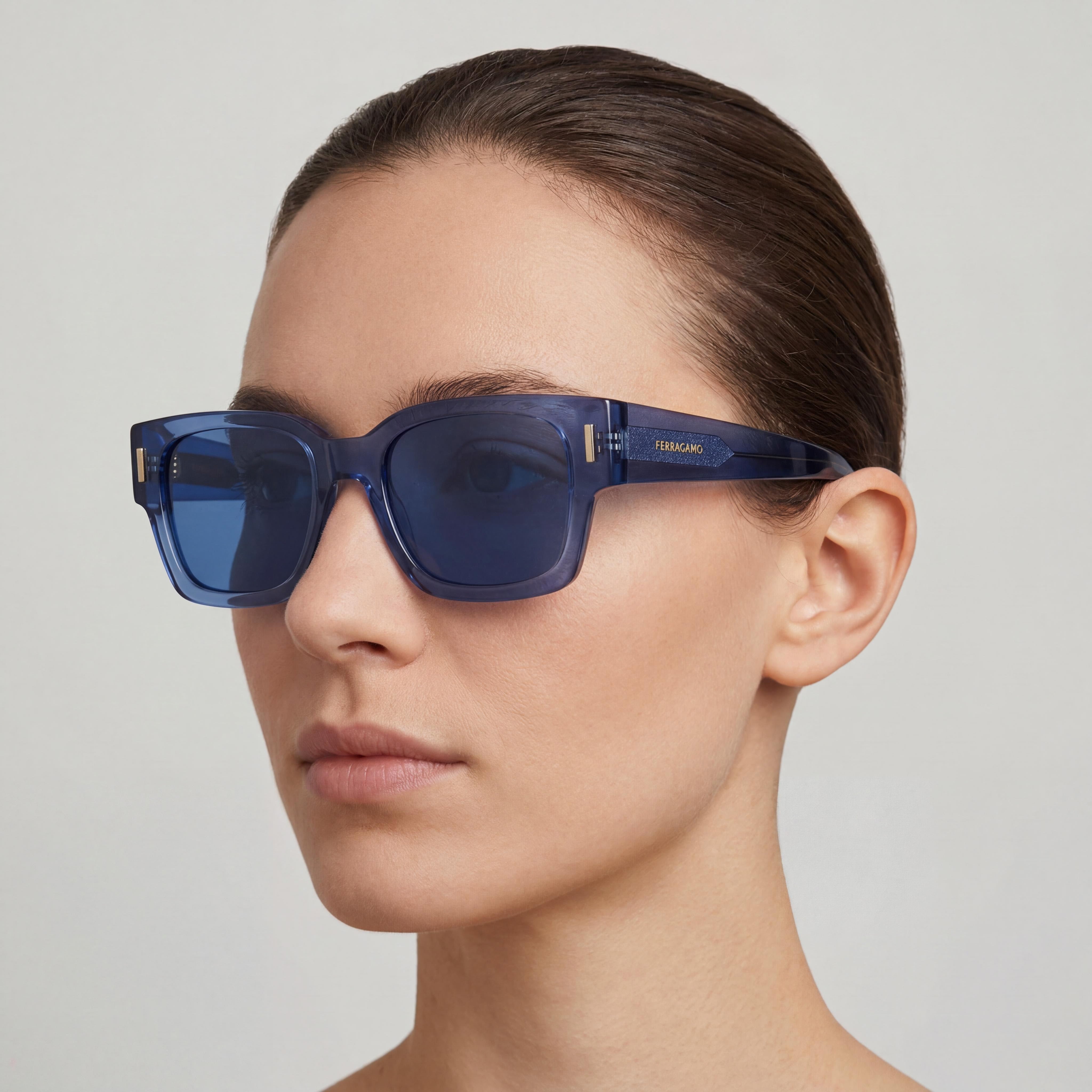 Salvatore Ferragamo Sf2010s Montura Unisex de Acetato Azul Transparente con Lentes Azules No Polarizadas con Protección UV de 52 mm, Photo 5