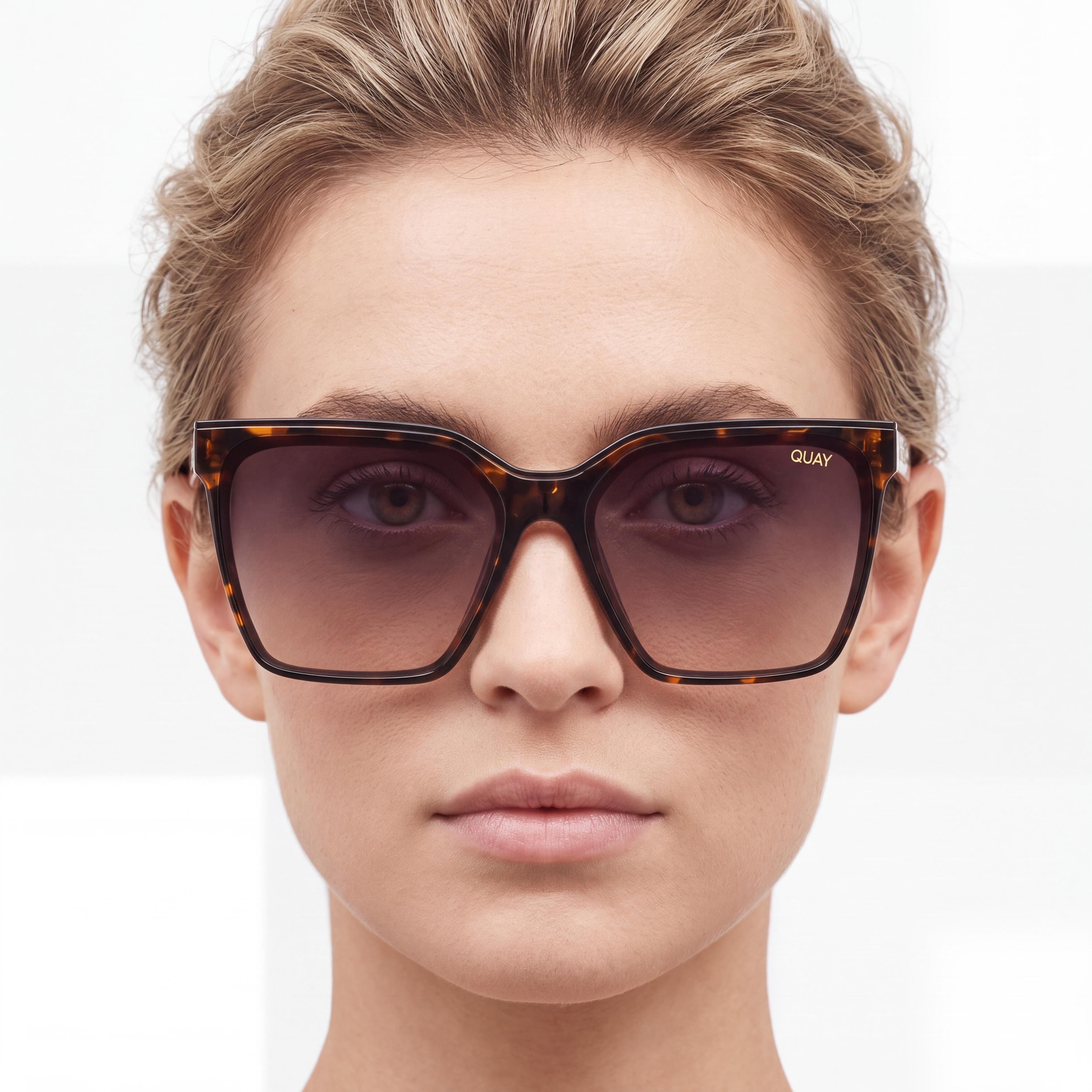 QUAY AUSTRALIA Level Up Women's Tortoise Square Sunglasses, Smoke Taupe Polarized UV Lenses 58mm, Photo 4
