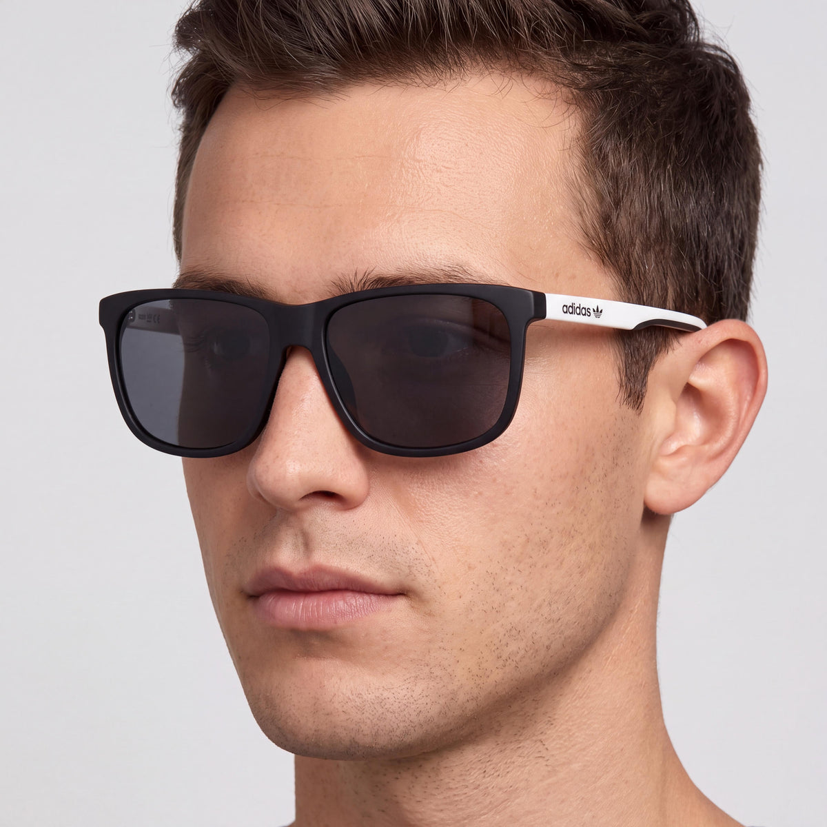 adidas Comtemporary Men's Fumo Specchiato Plastic Frame Sunglasses, verspiegelter rauch Lenses, UV Protection 58mm, Photo 3