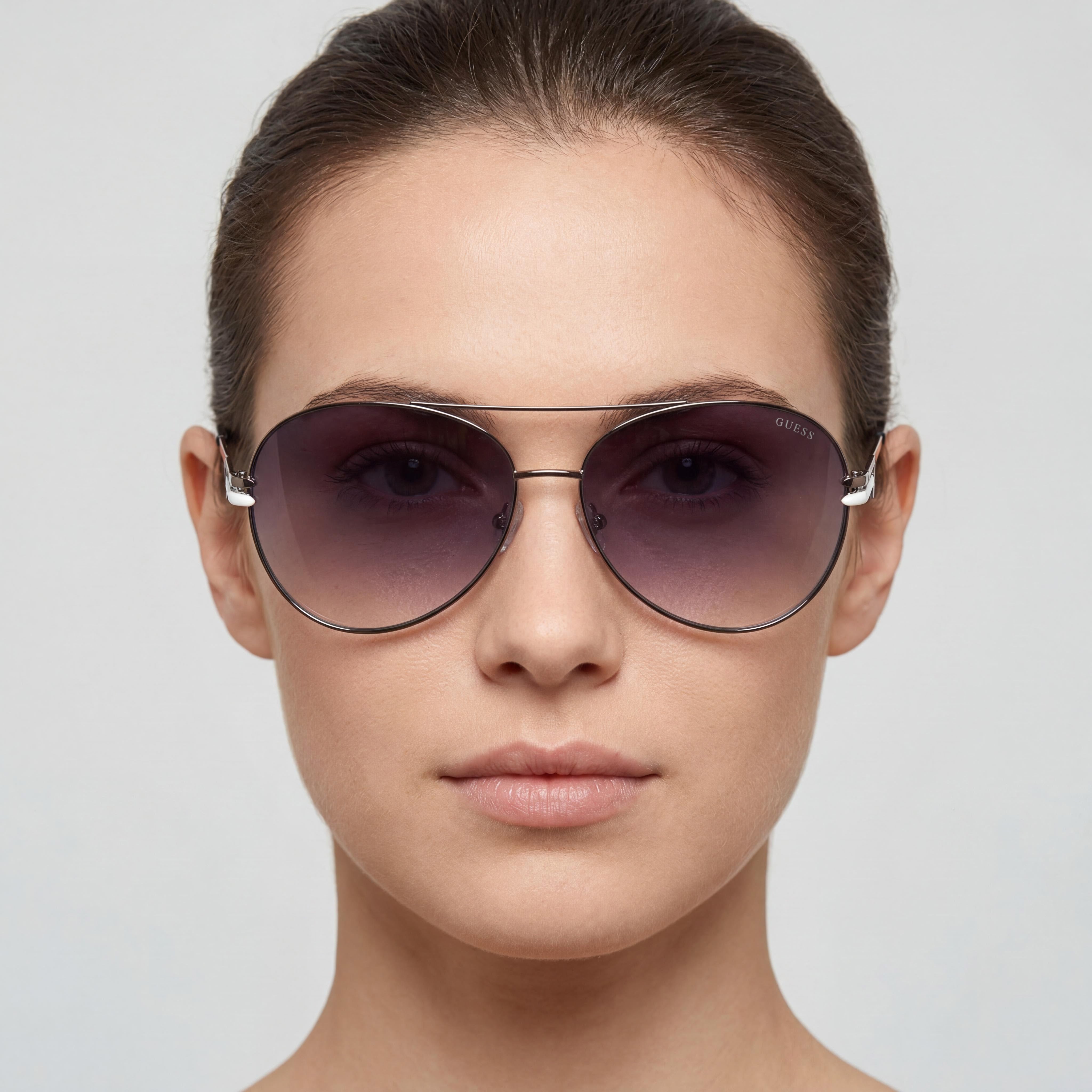 GUESS GU773508B64 Women's Metal Aviator Sunglasses Shiny Gunmetal Gradient Smoke UV400 Lenses 64mm, Photo 5