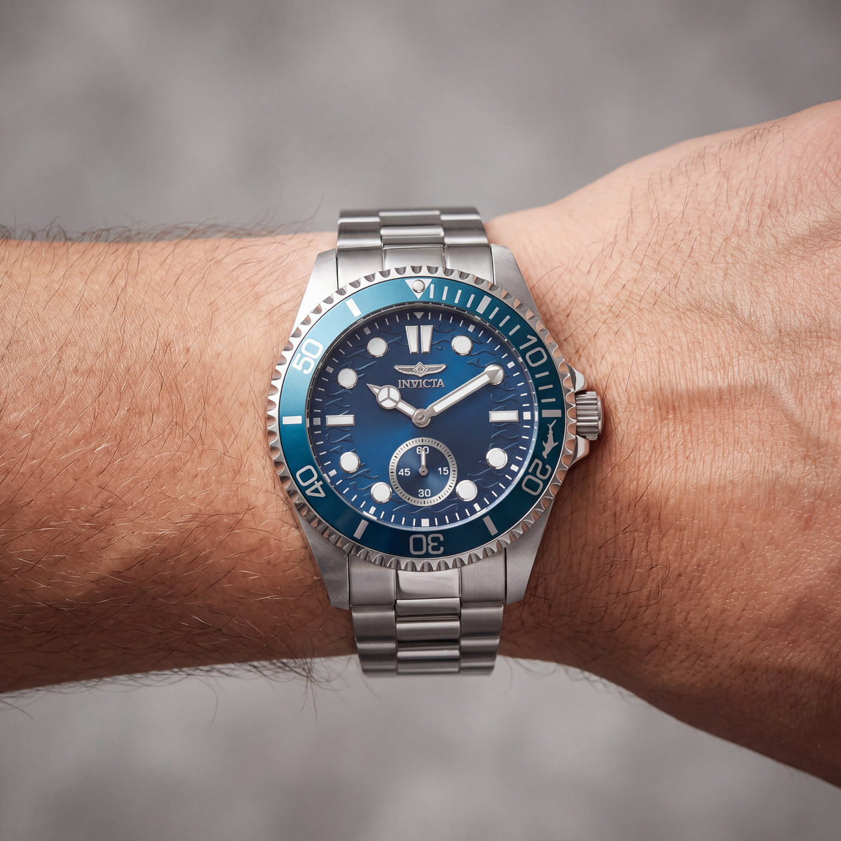 Reloj de Cuarzo Invicta Pro Diver 49422 para Hombre, Caja de Acero Inoxidable de 43mm, Esfera Azul, Brazalete, Photo 4