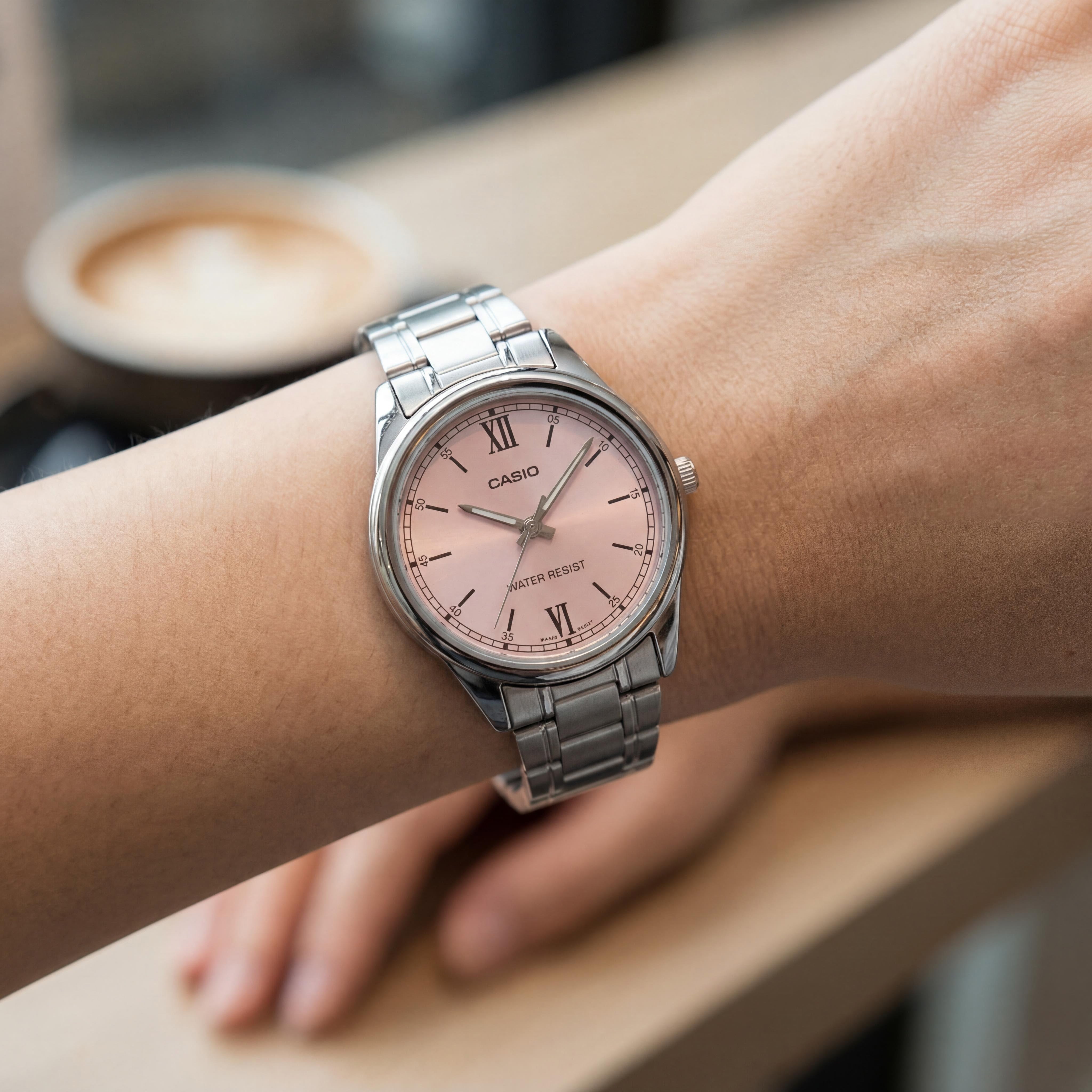 Reloj Analógico de Cuarzo Casio LTP-V005D-4B2 para Mujer, Marco Rosa Plateado, Caja y Correa de Acero Inoxidable, Cristal Mineral, Resistente al Agua, Photo 4