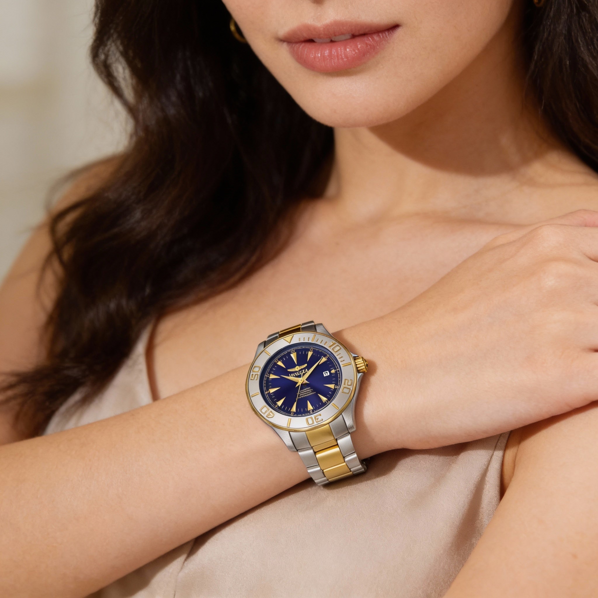 Invicta Unisex Diver Automatic Watch, Two-tone Stainless Steel, Blue Dial, Luminous, Screw-down Crown, 47mm, Photo 4